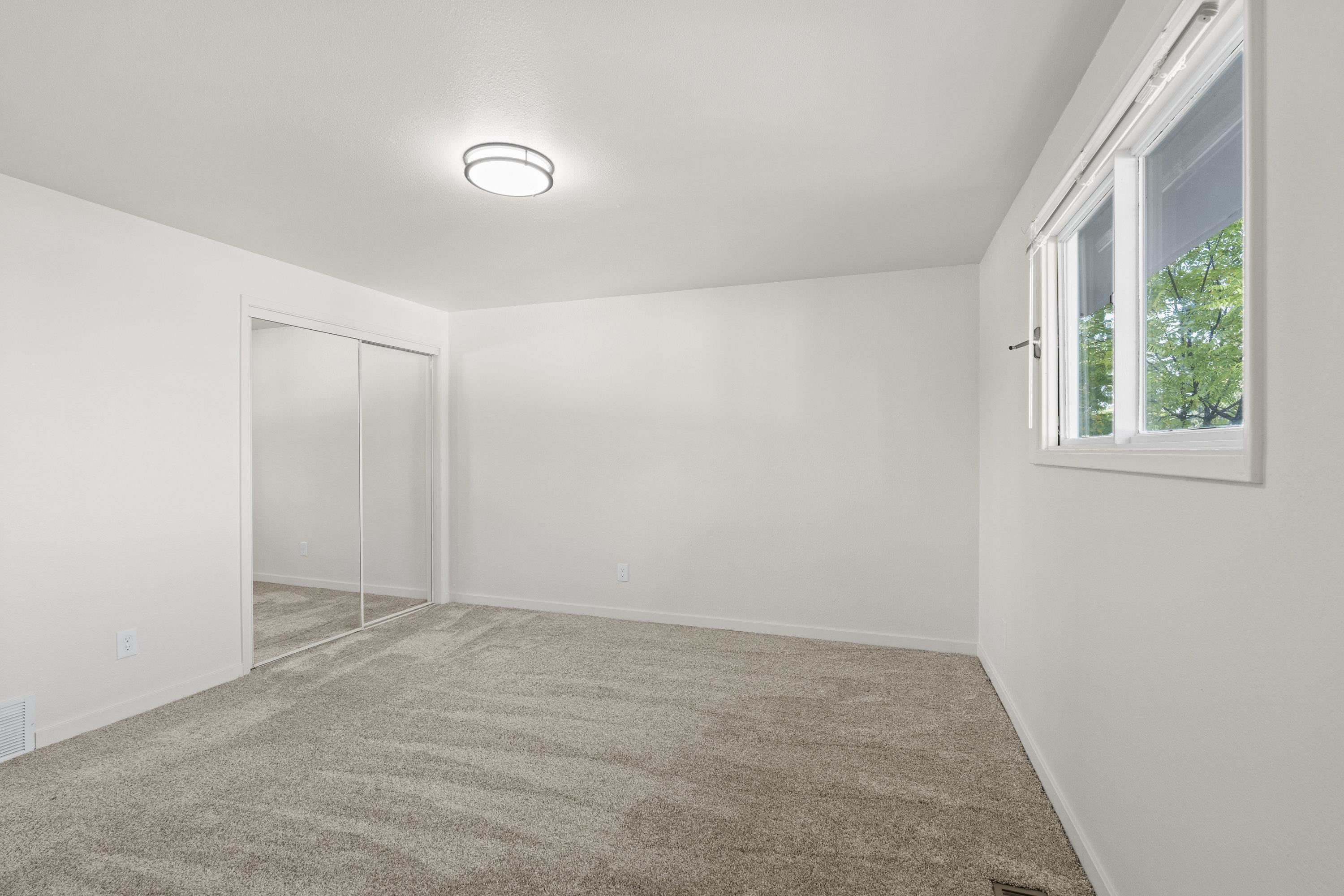 4004 E 15 Ave - Photo 14