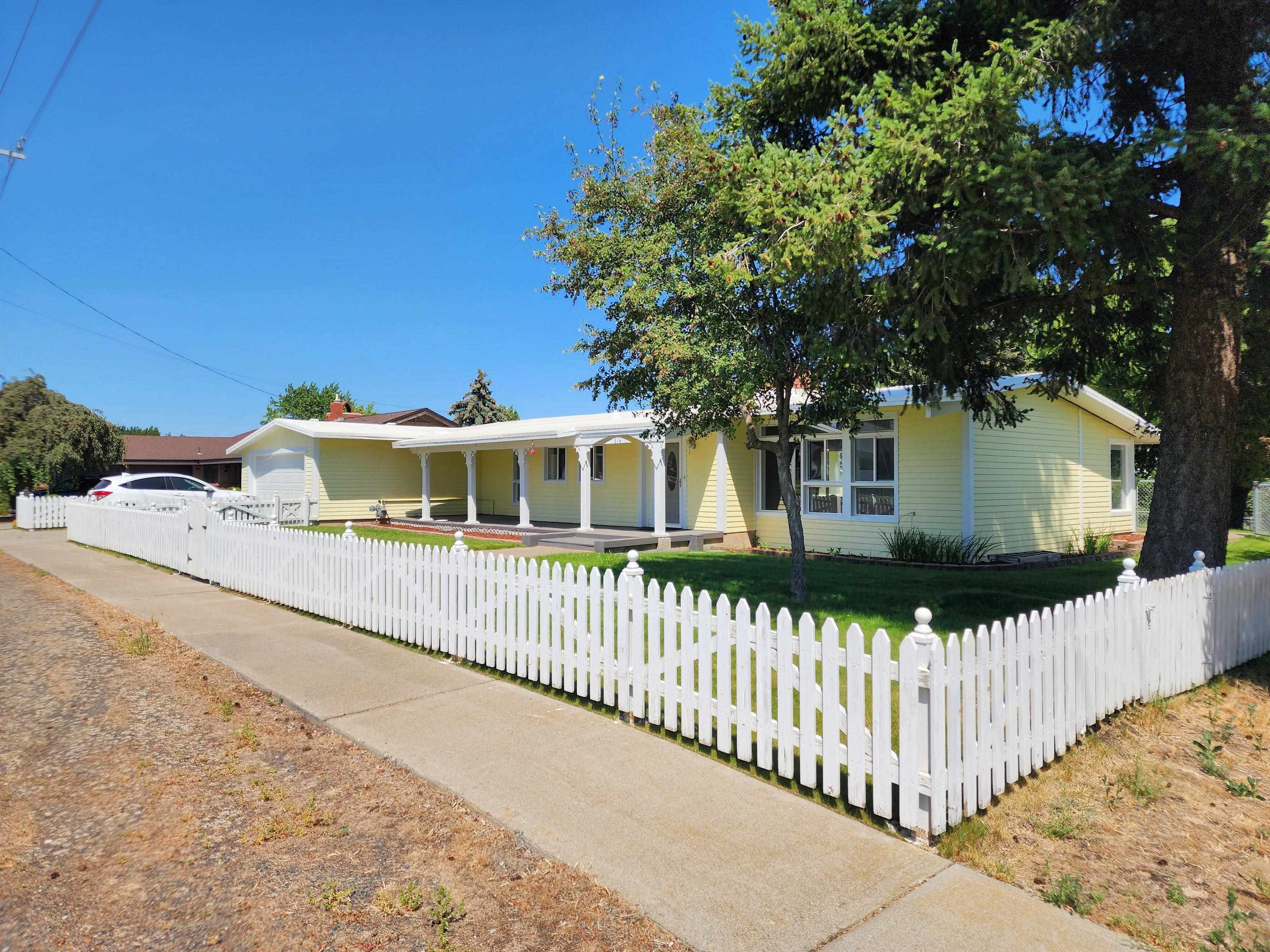 314 Merriam St - Photo 2