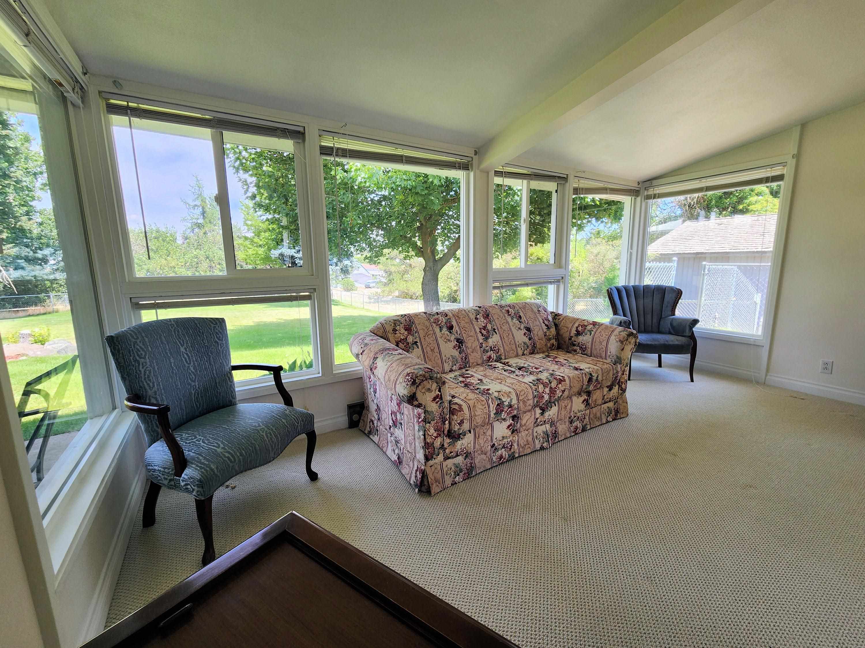 314 Merriam St - Photo 8