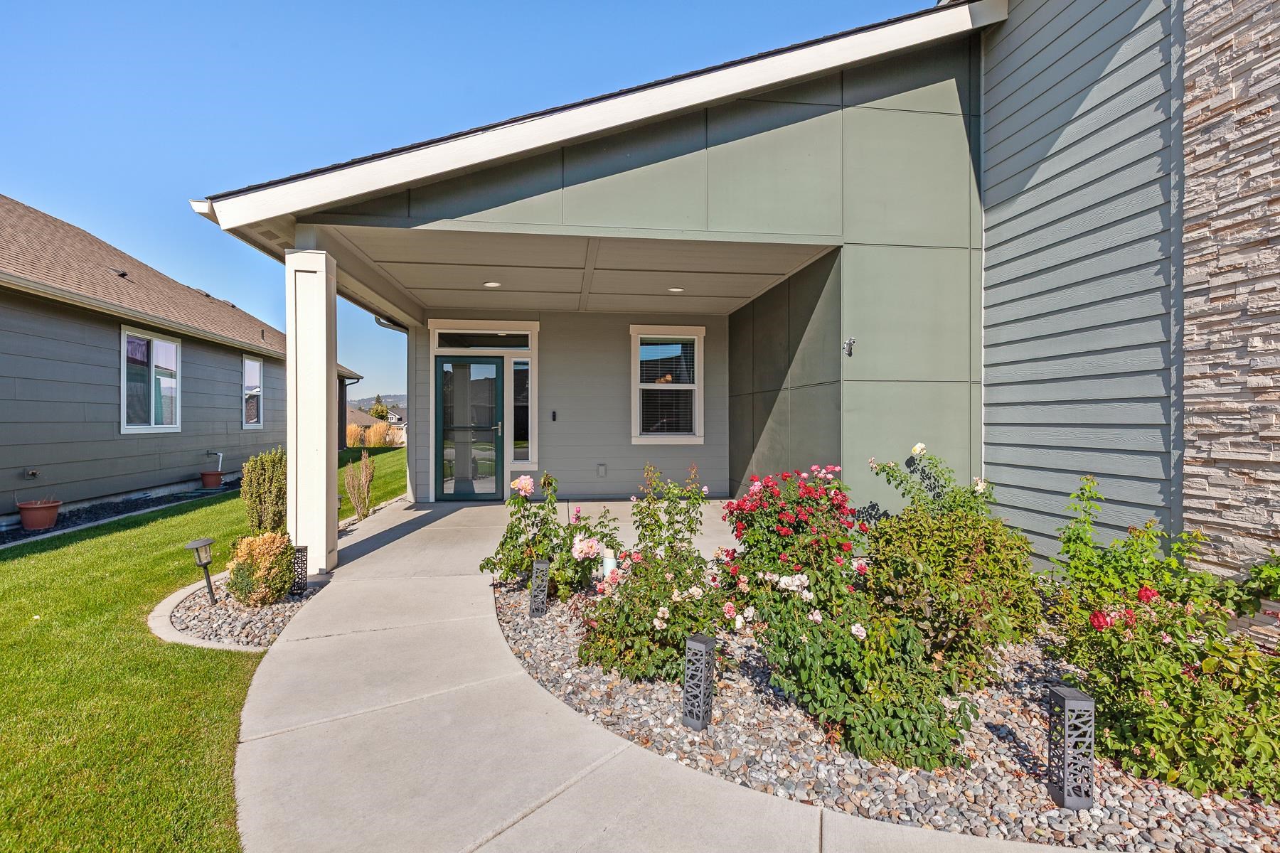 2675 N Rydal Ln - Photo 3