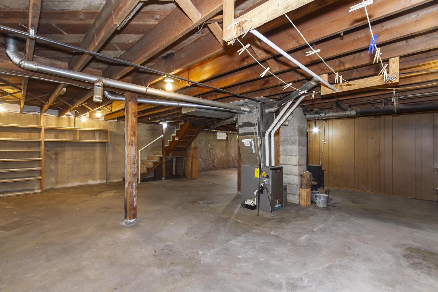 159 E 10th Ave - Photo 25