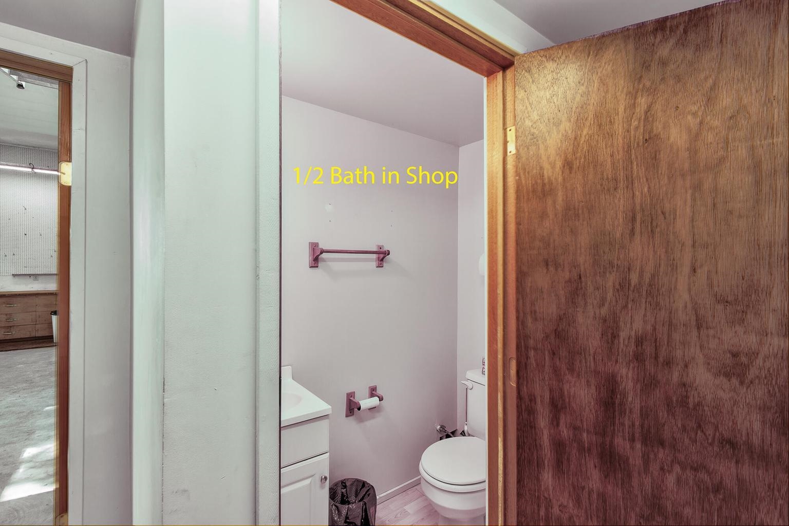 159 E 10th Ave - Photo 33