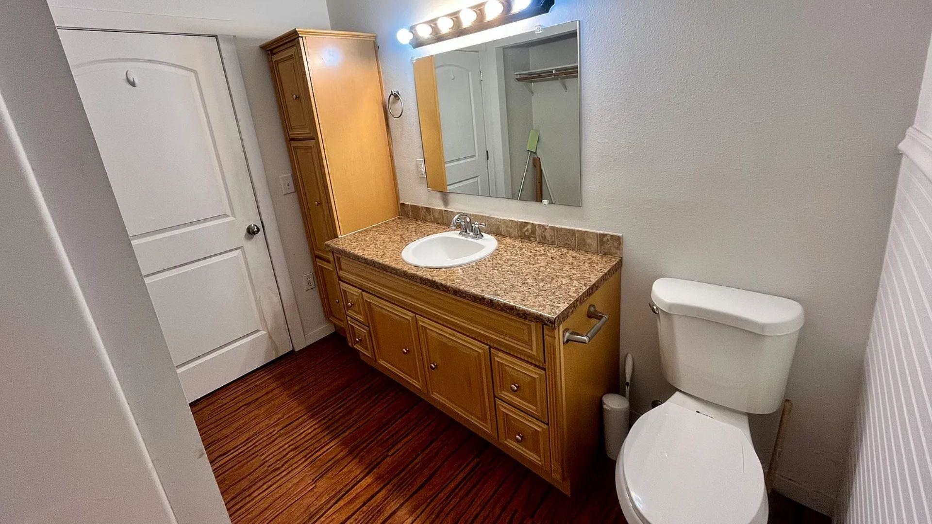 209 E Sprague Ave - Photo 5