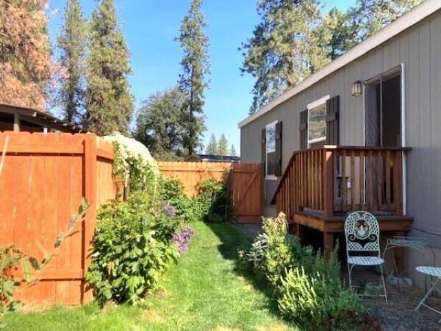 5 Columbia Dr - Photo 1