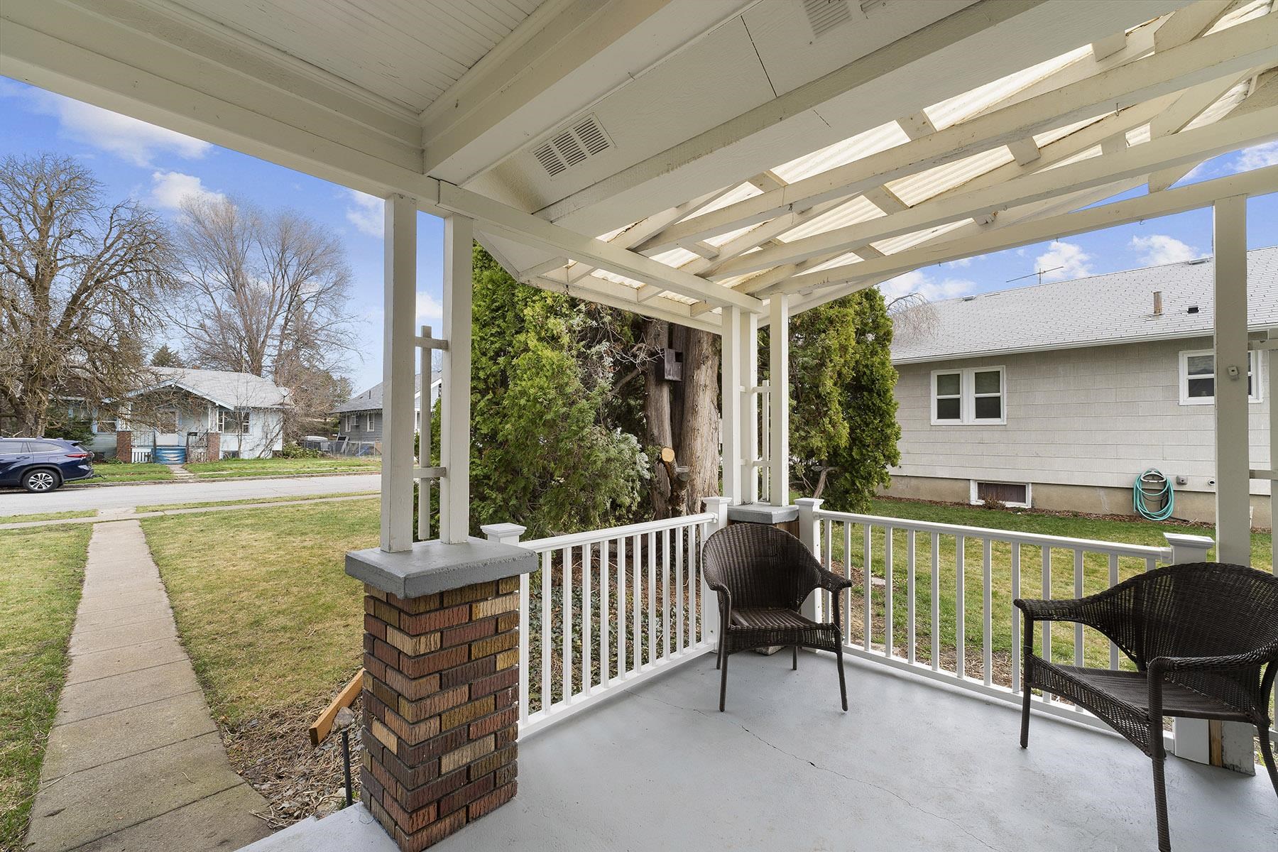 4054 E 4th Ave - Photo 16