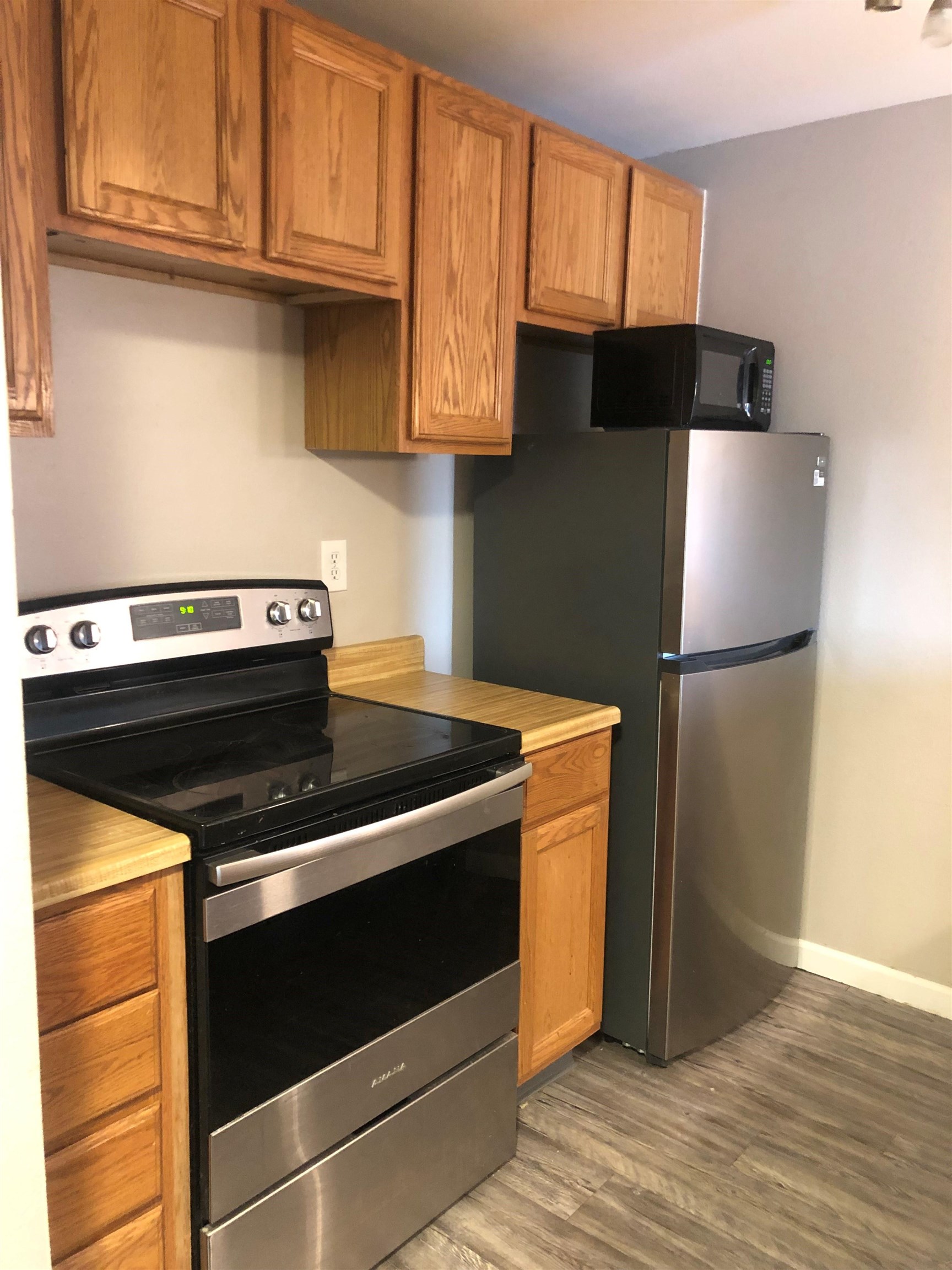 6121 E 6th Ave - Photo 3