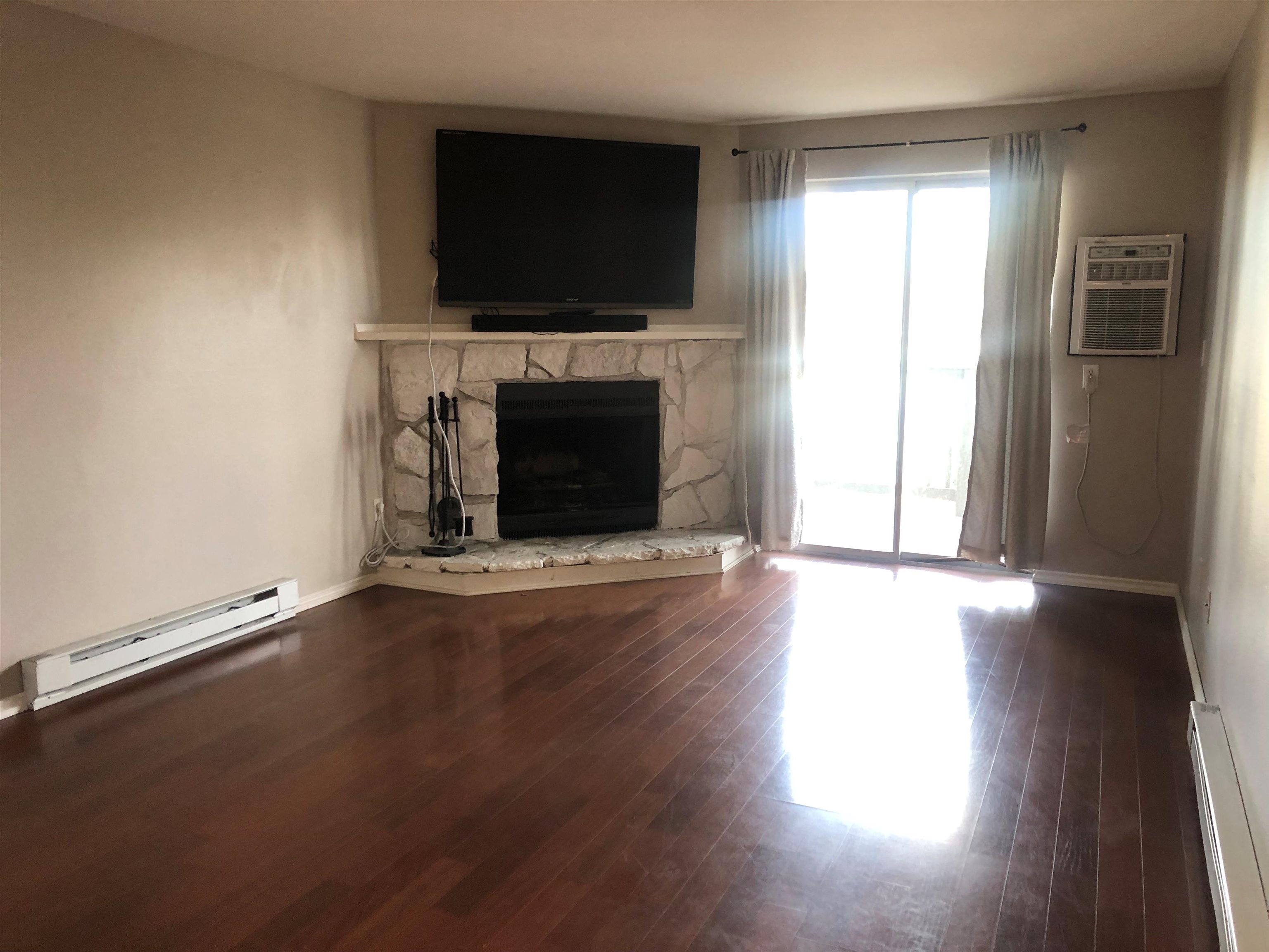 6121 E 6th Ave - Photo 4