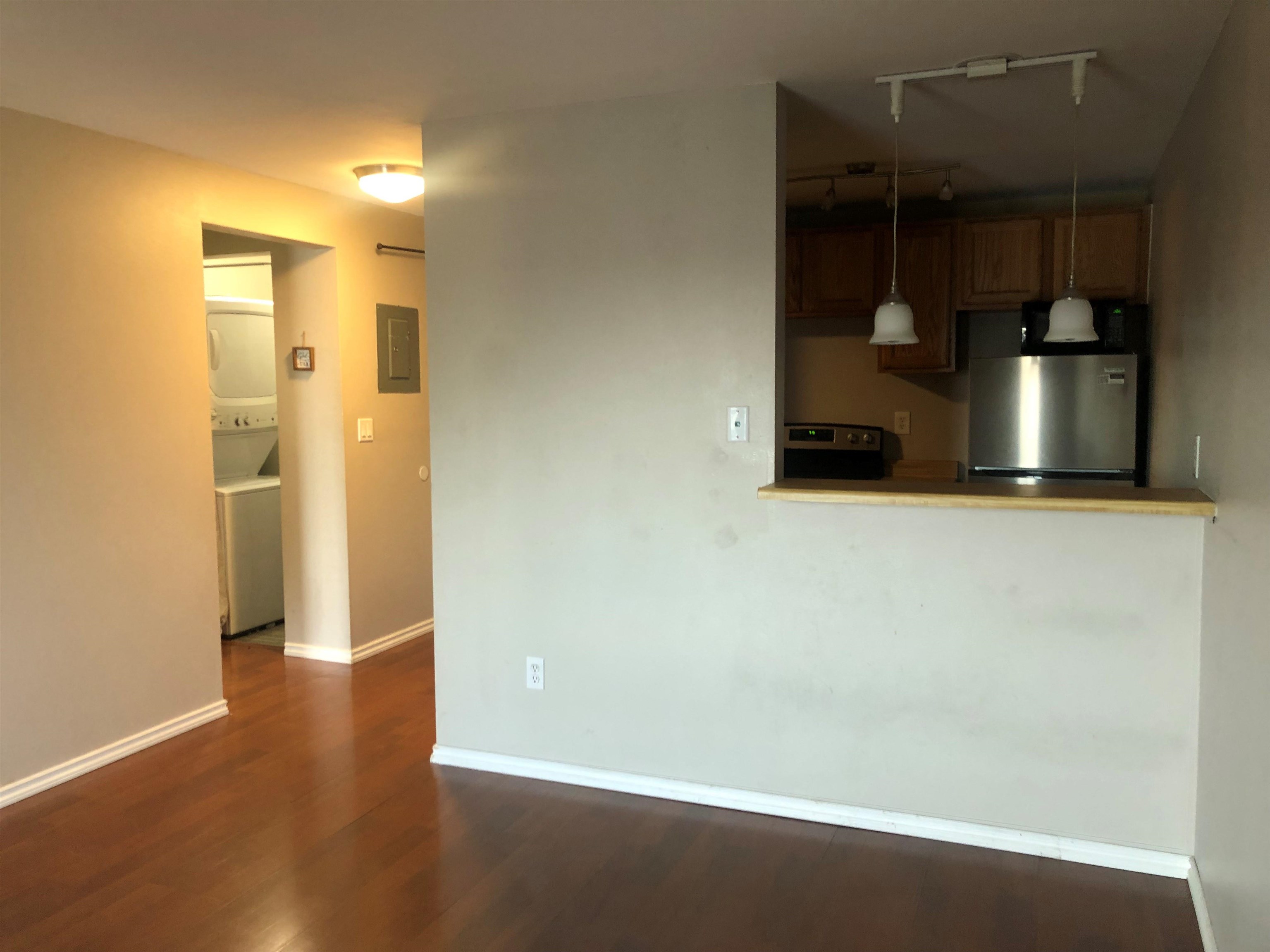 6121 E 6th Ave - Photo 5