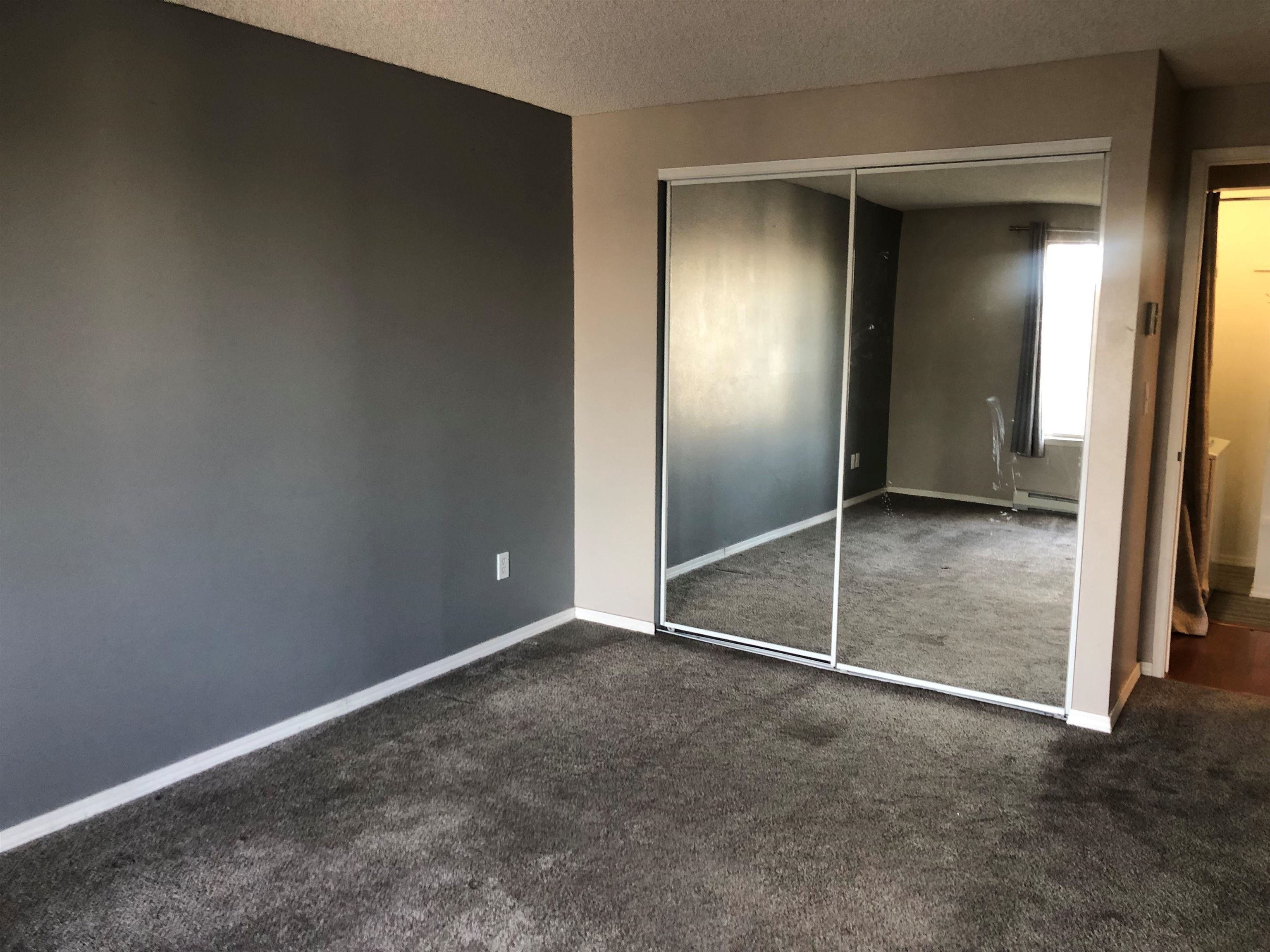 6121 E 6th Ave - Photo 9