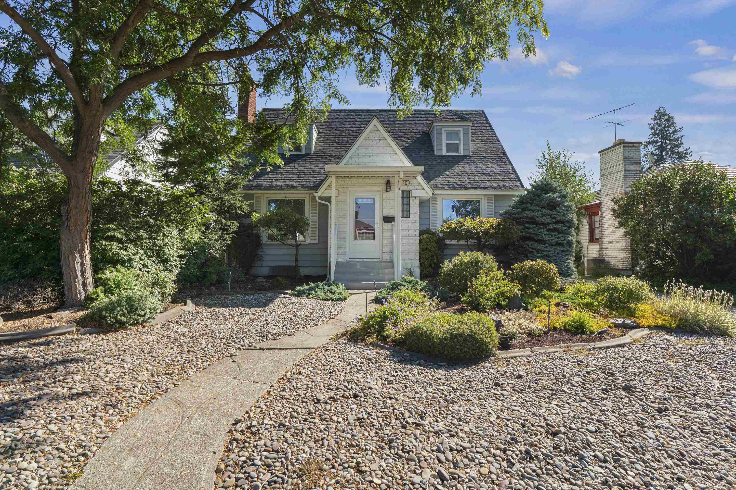 3110 N Sheridan Ct - Photo 1