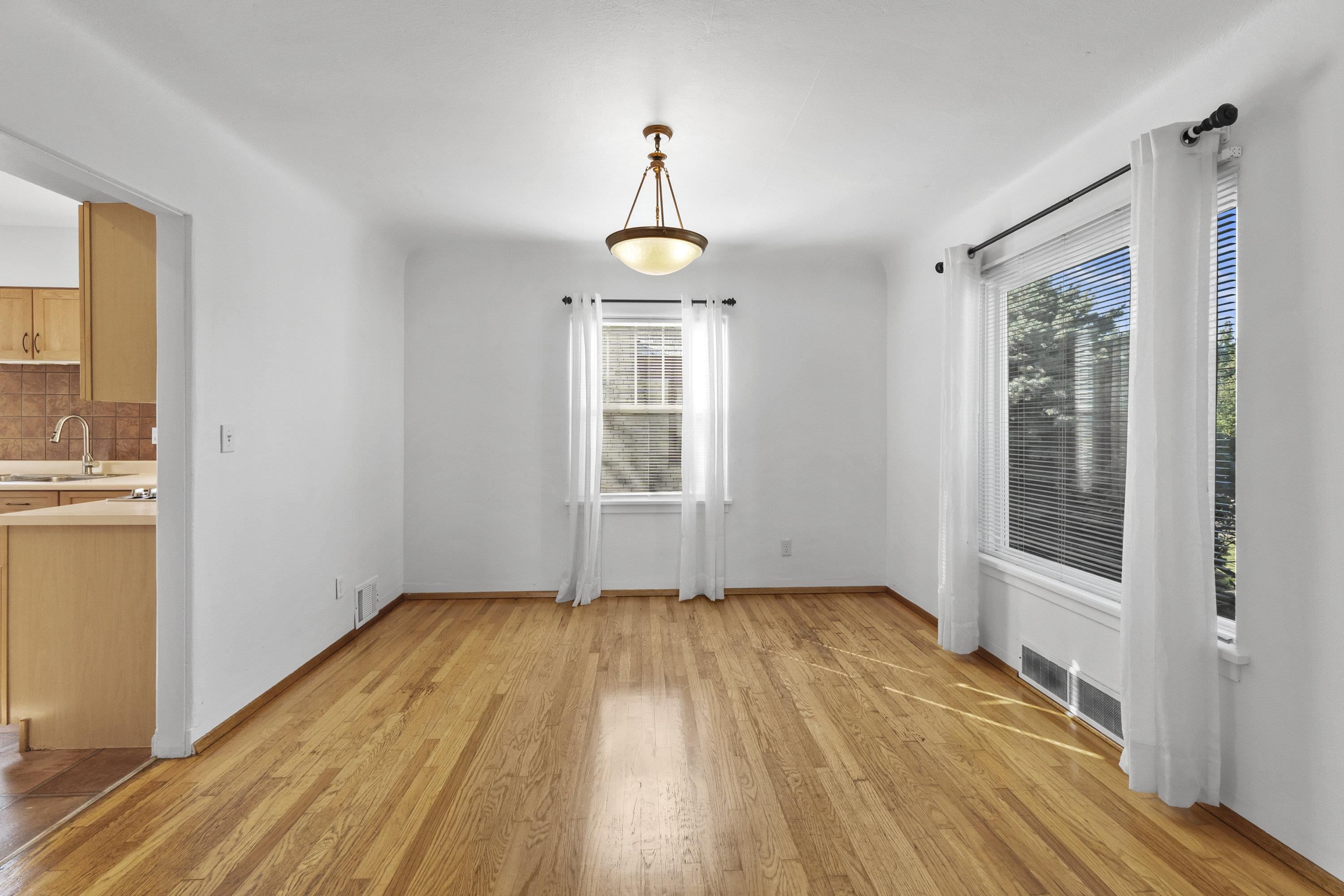 3110 N Sheridan Ct - Photo 11
