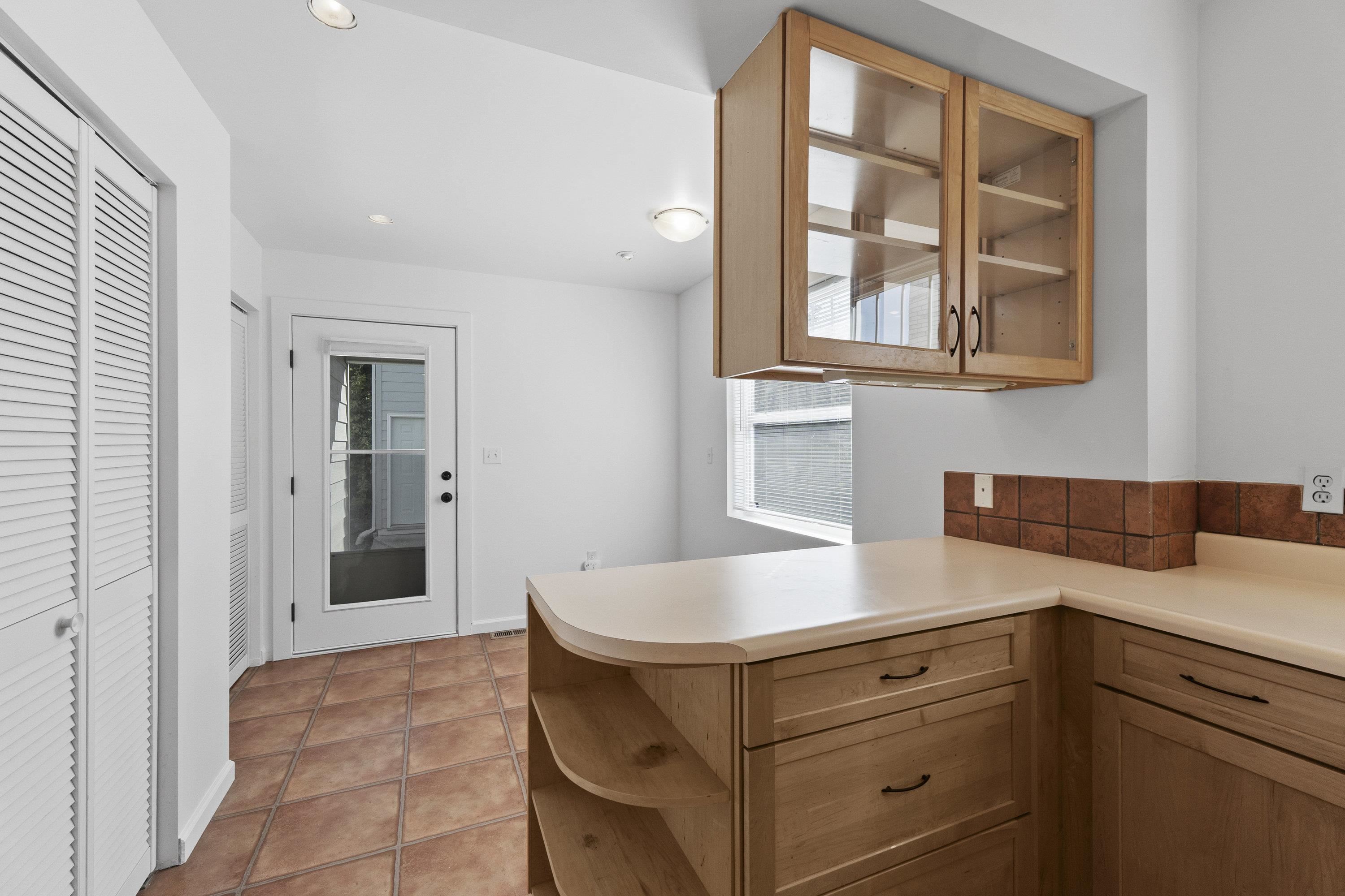 3110 N Sheridan Ct - Photo 14