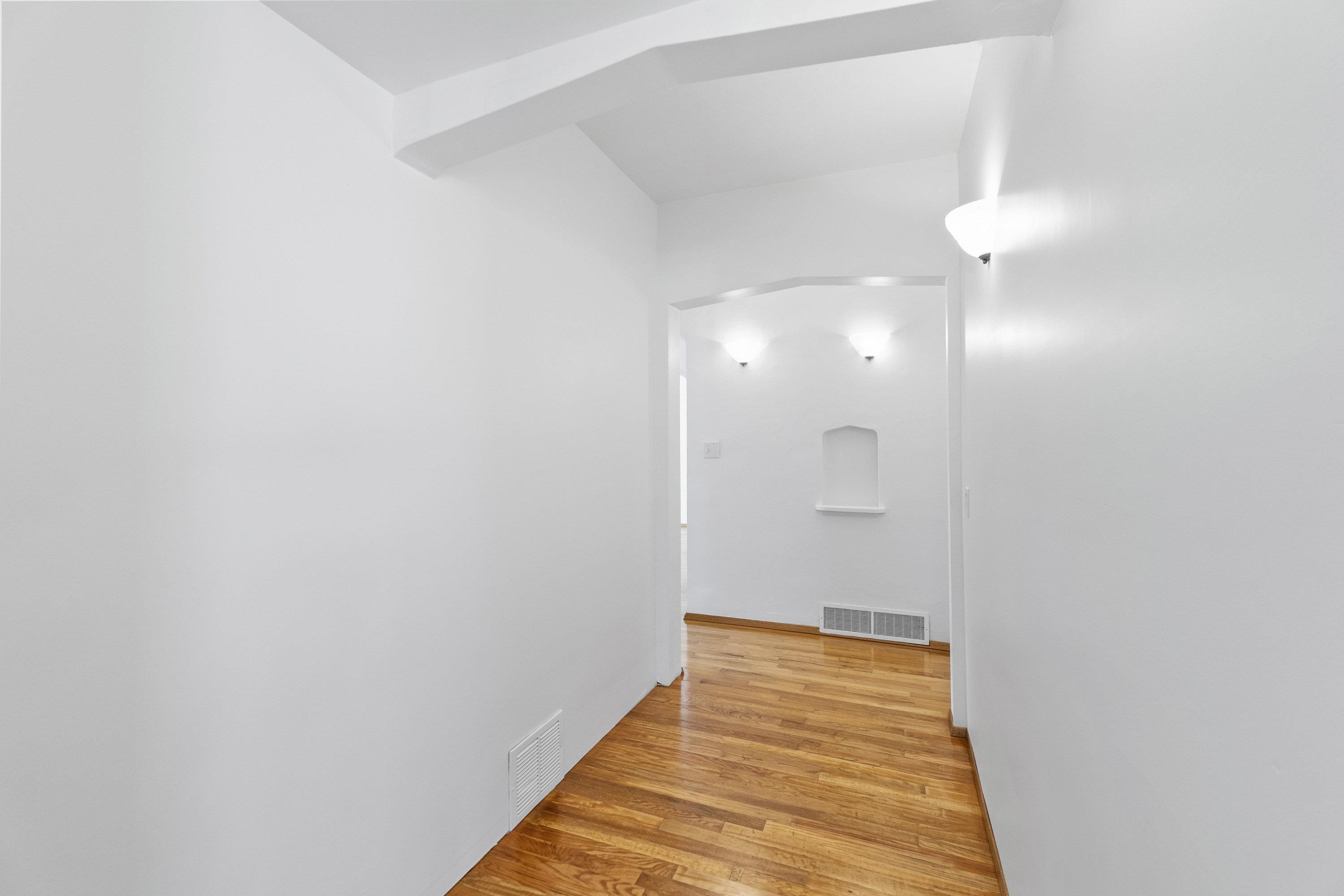 3110 N Sheridan Ct - Photo 18