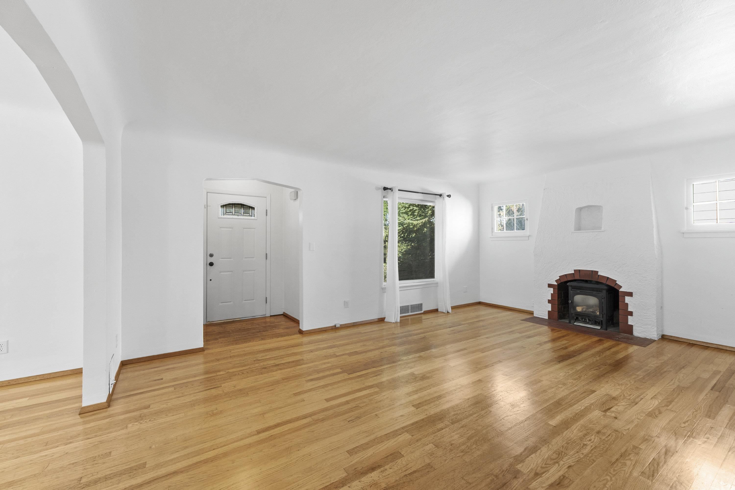 3110 N Sheridan Ct - Photo 6