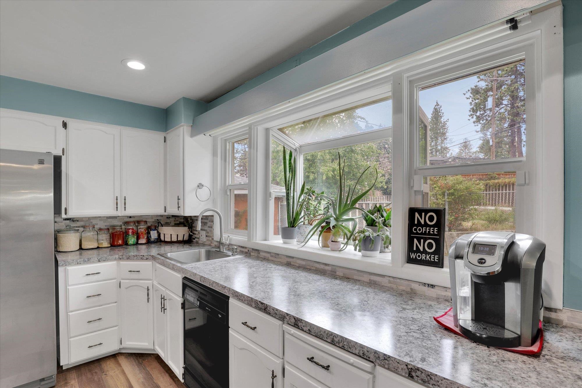 5504 N Forest Blvd - Photo 14
