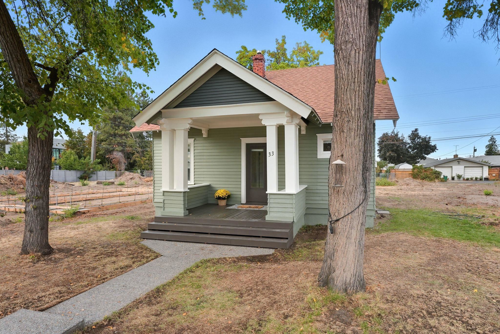 33 E Everett Ave - Photo 2