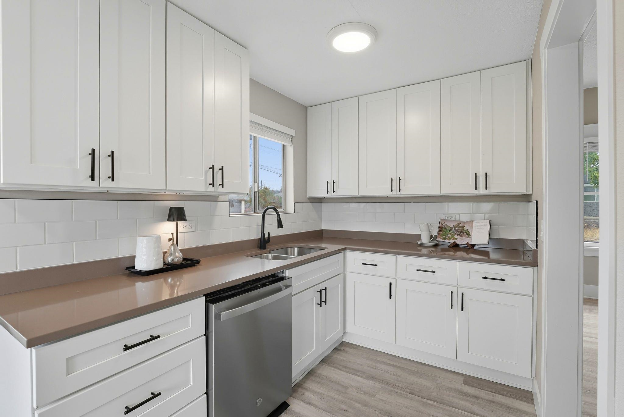 33 E Everett Ave - Photo 10
