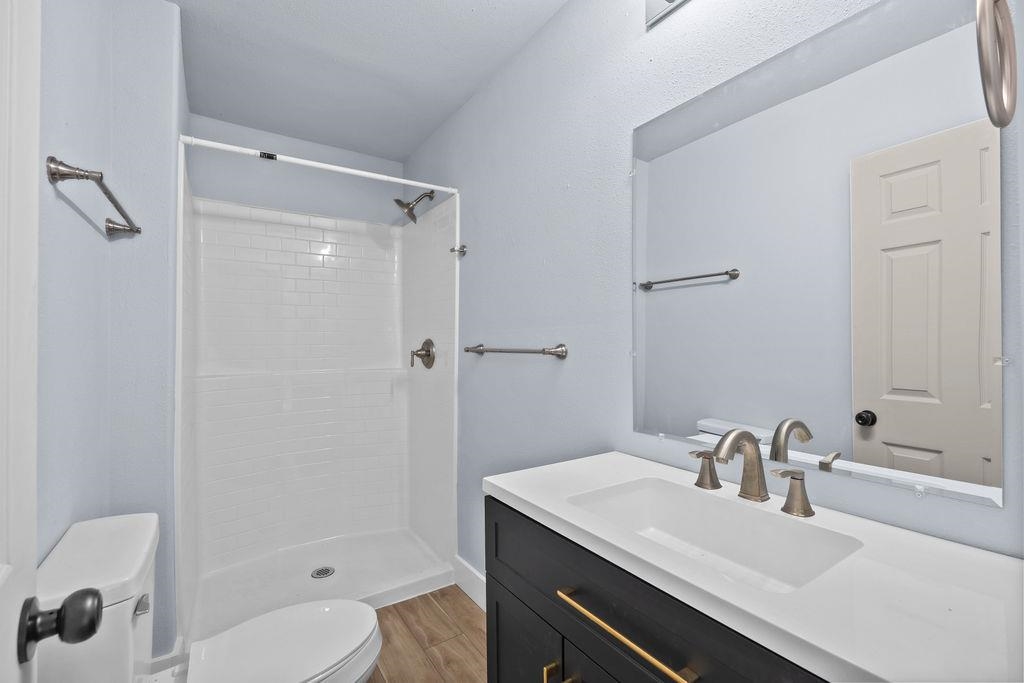 231 W Poplar St - Photo 21