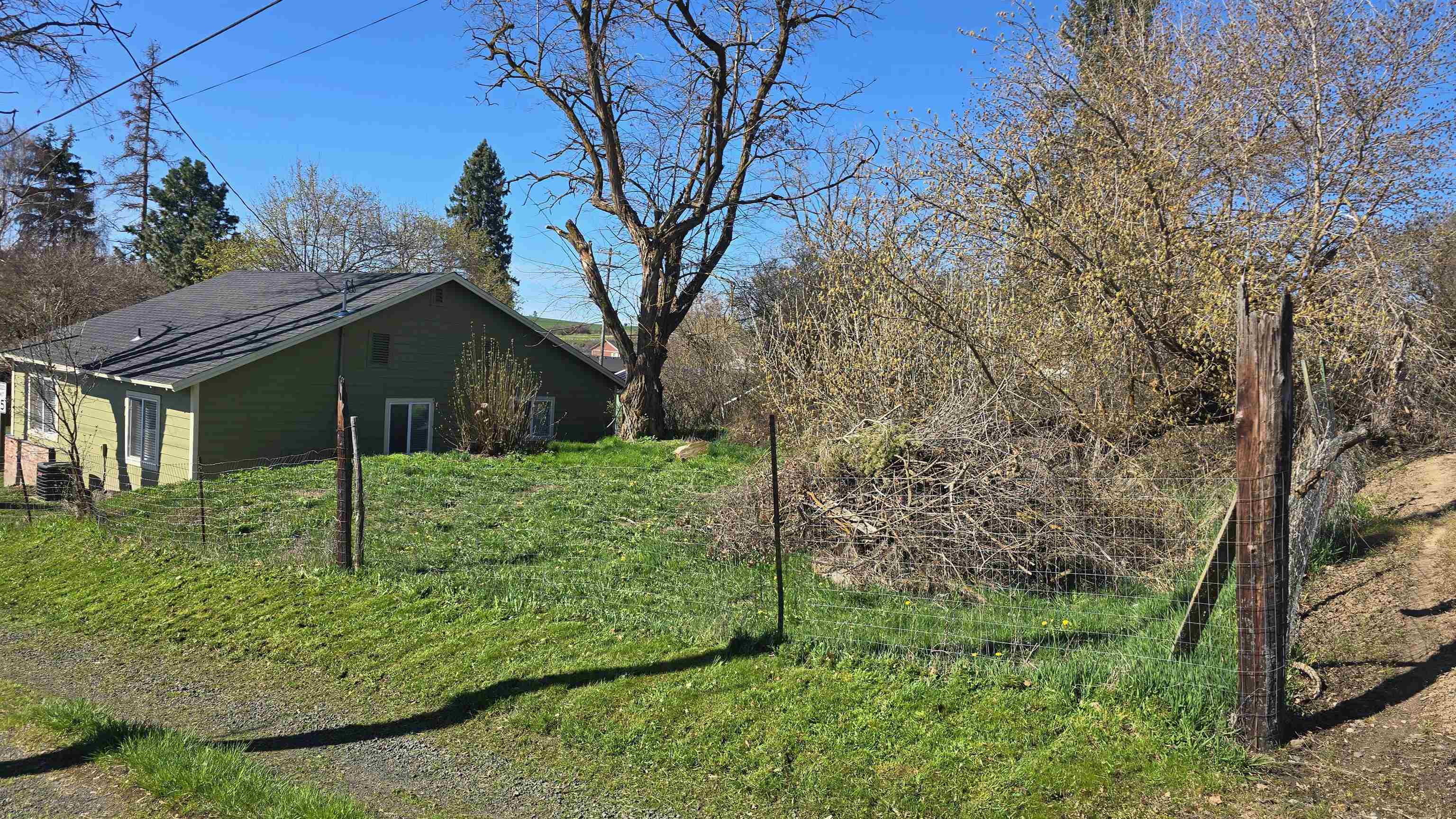 231 W Poplar St - Photo 39