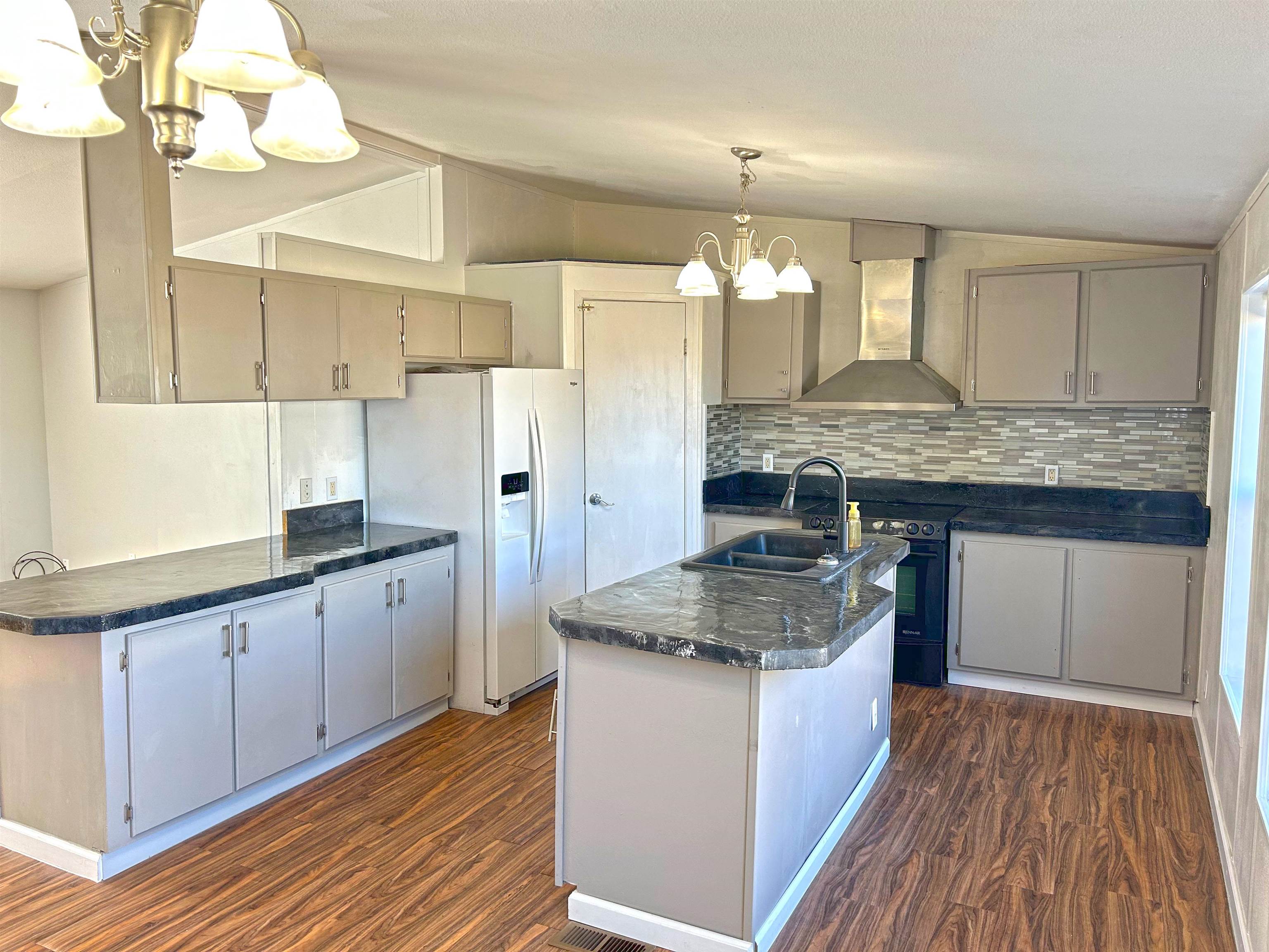 10510 W Richland Rd - Photo 6