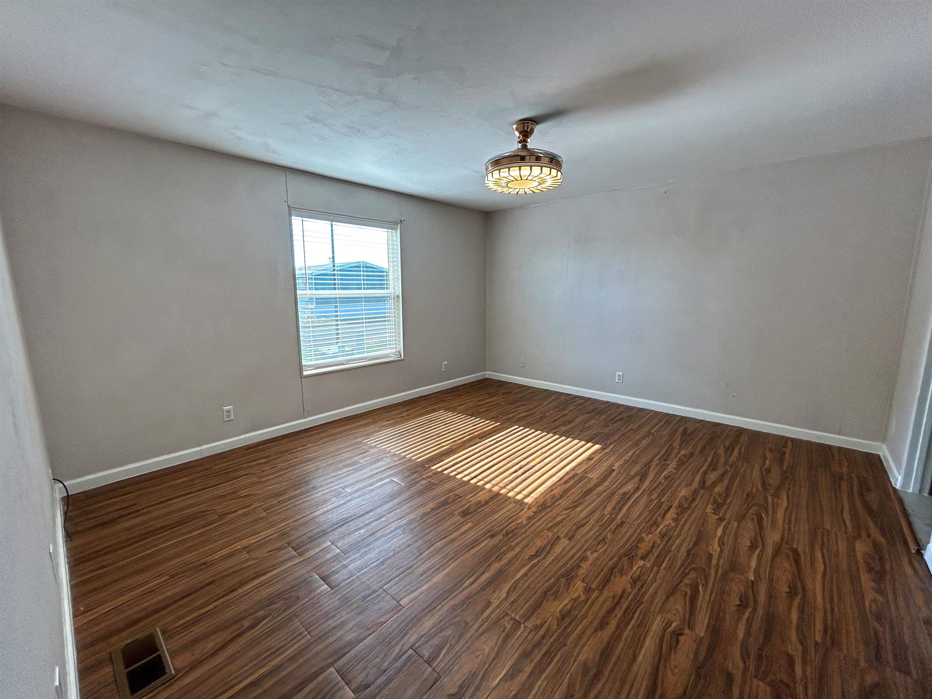 10510 W Richland Rd - Photo 10