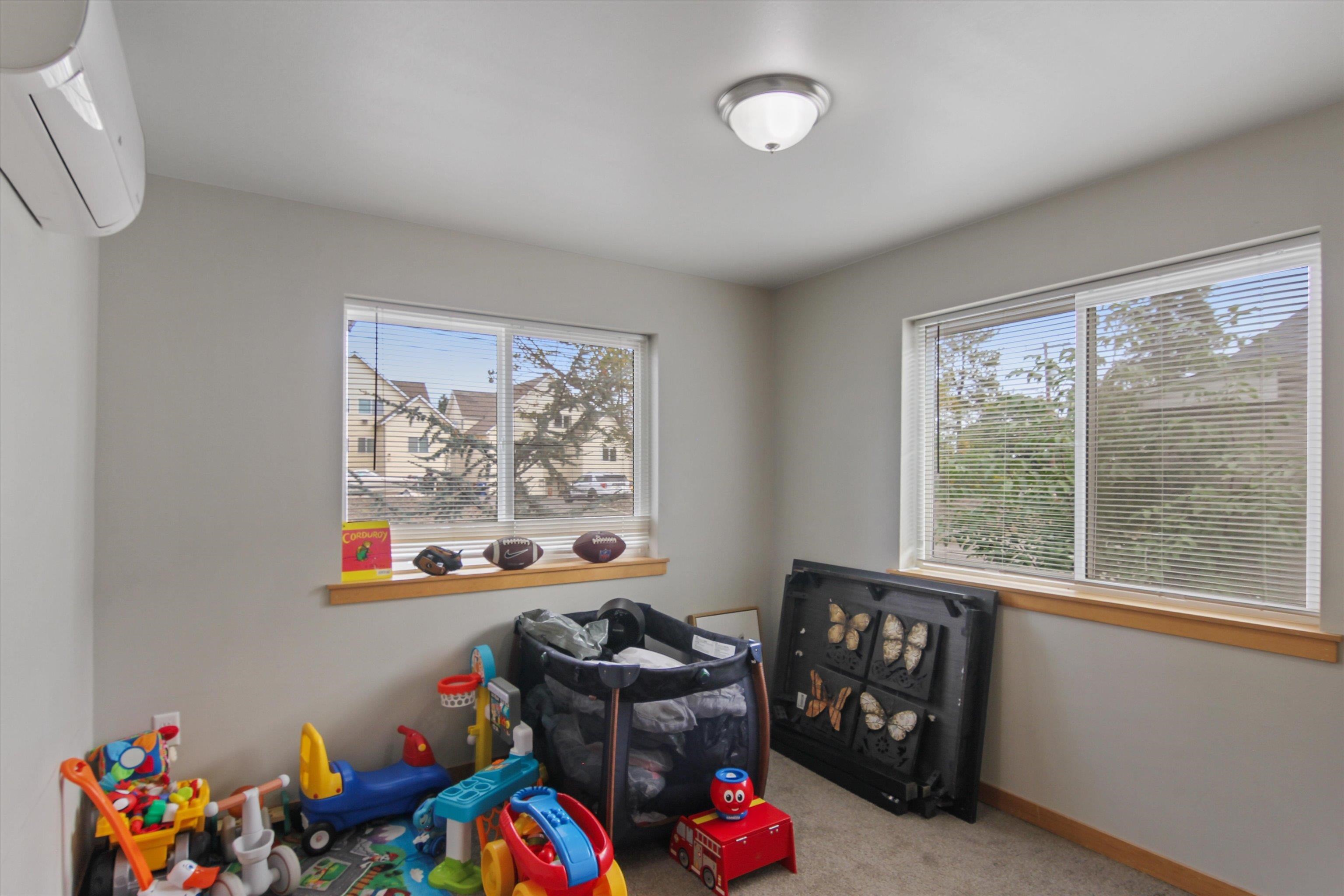 1608 E Hartson Ave - Photo 13