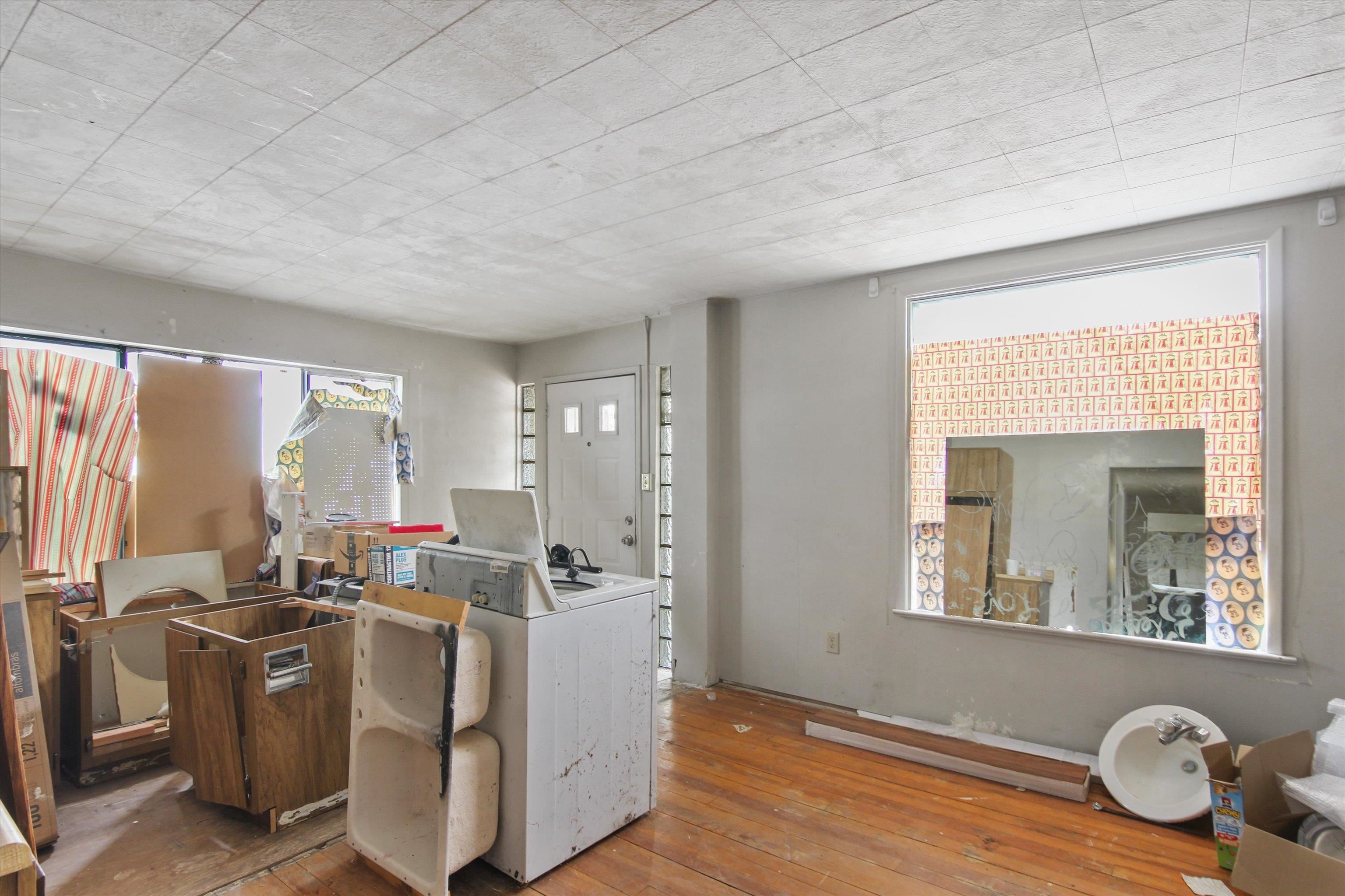 1608 E Hartson Ave - Photo 16