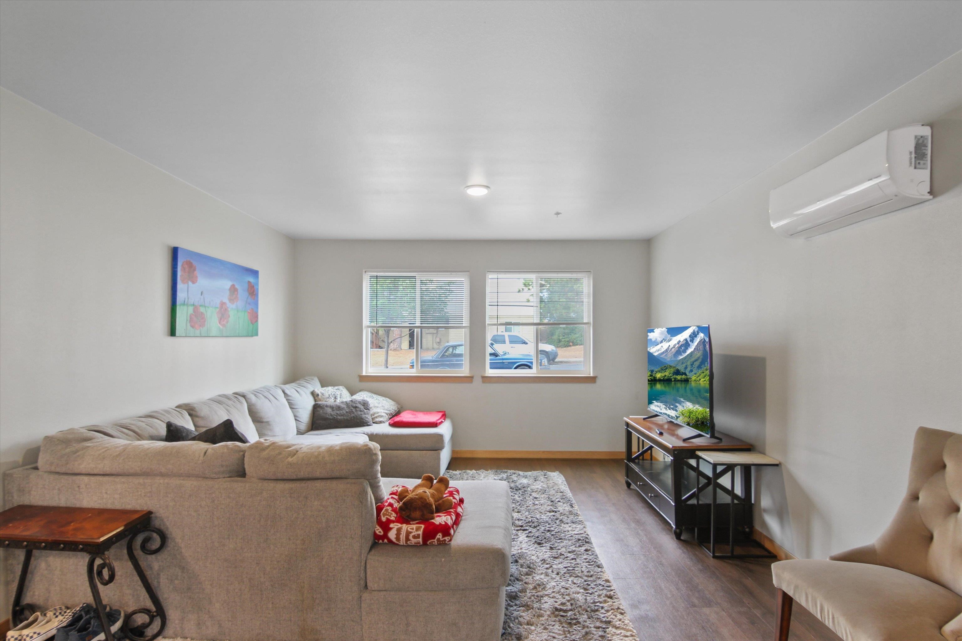 1608 E Hartson Ave - Photo 7