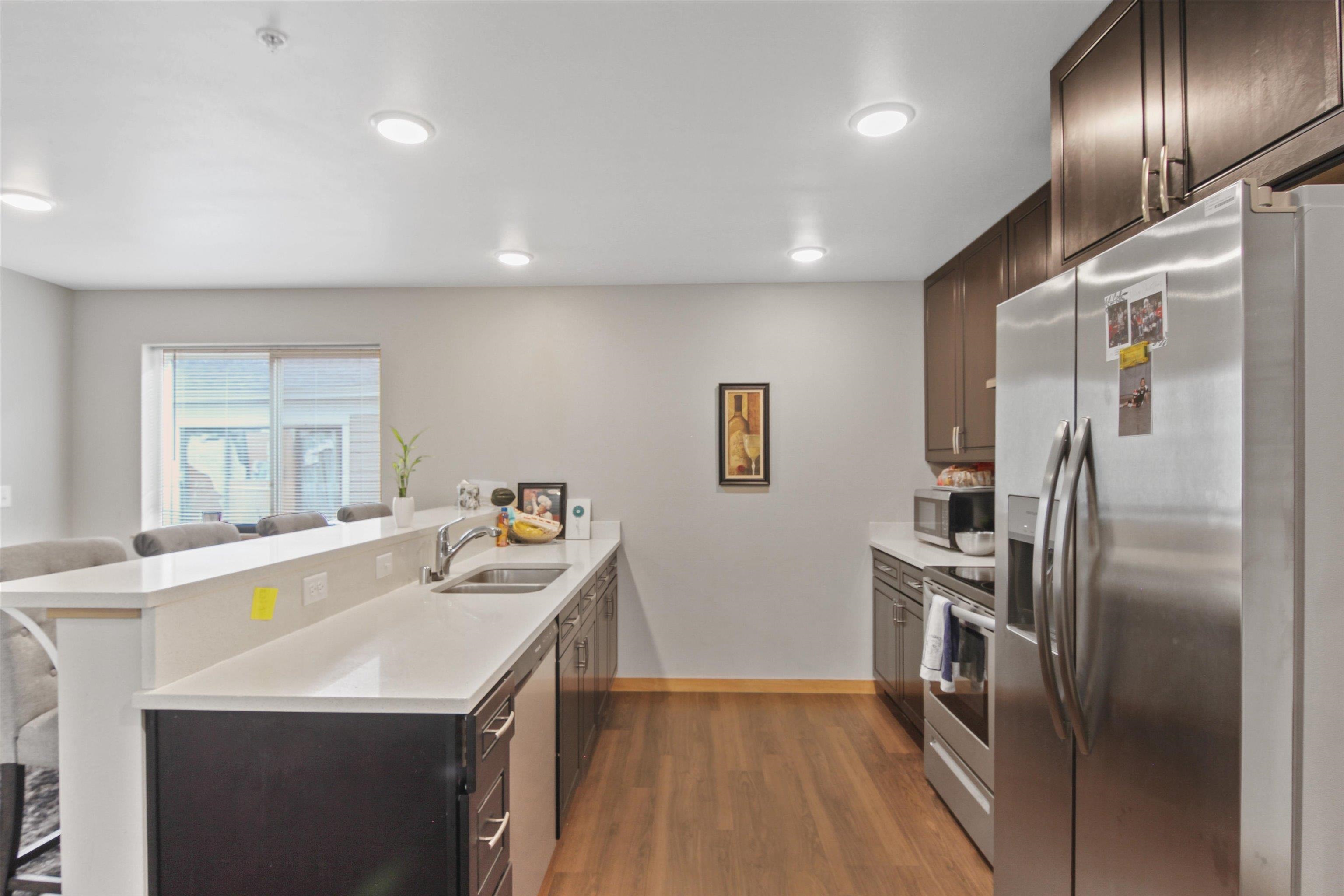 1608 E Hartson Ave - Photo 8