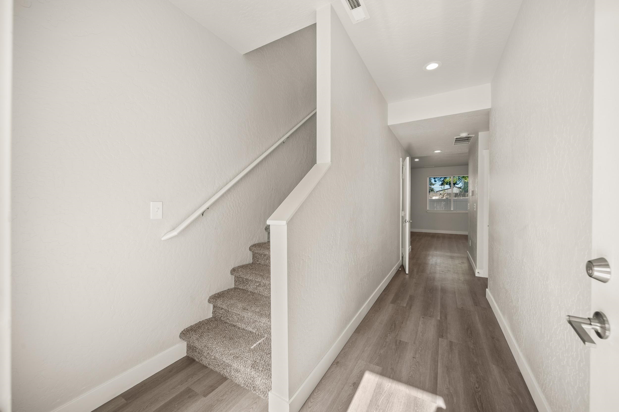 11904,11905,119 E Spruce Ln - Photo 17