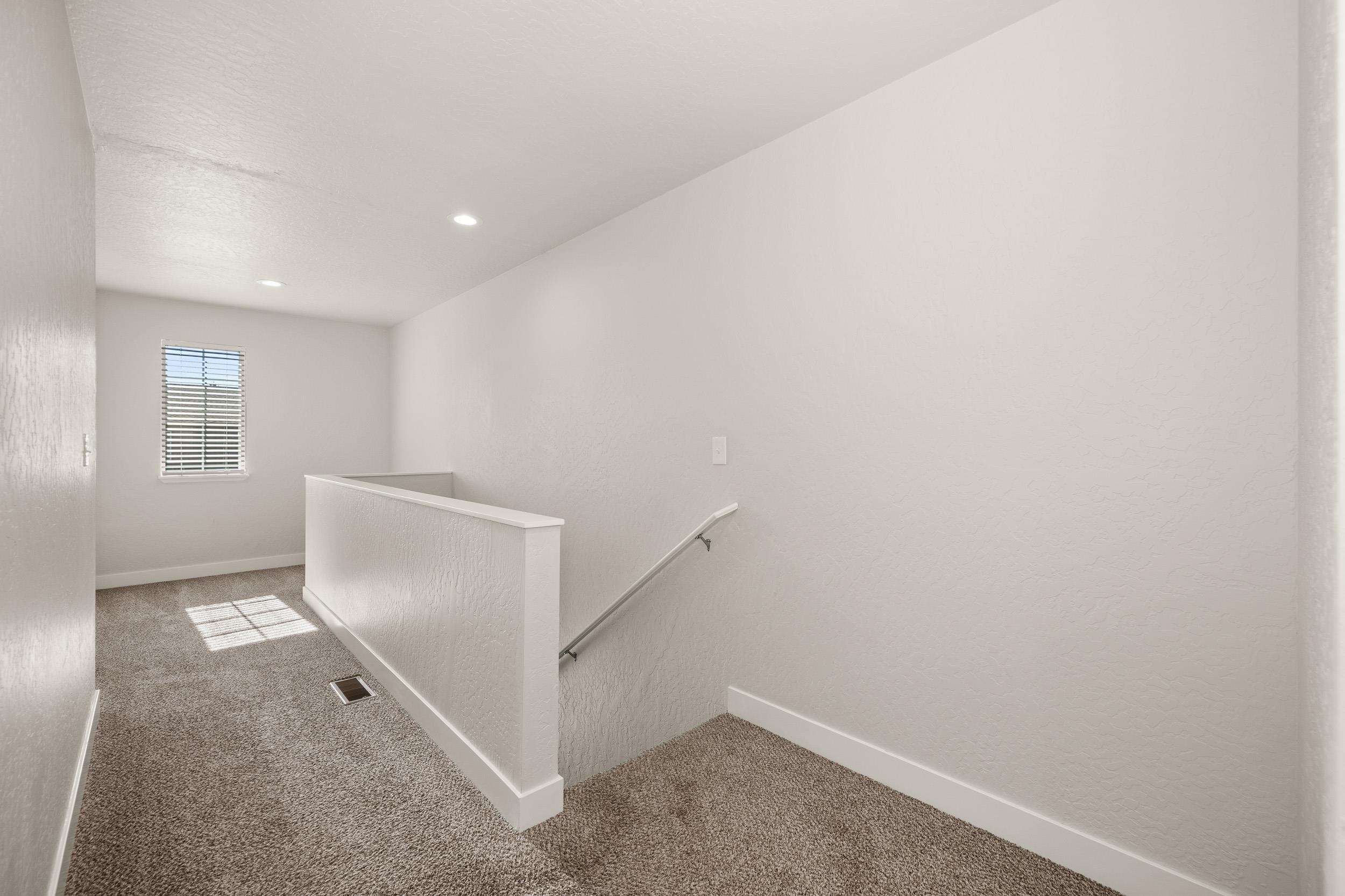 11904,11905,119 E Spruce Ln - Photo 18