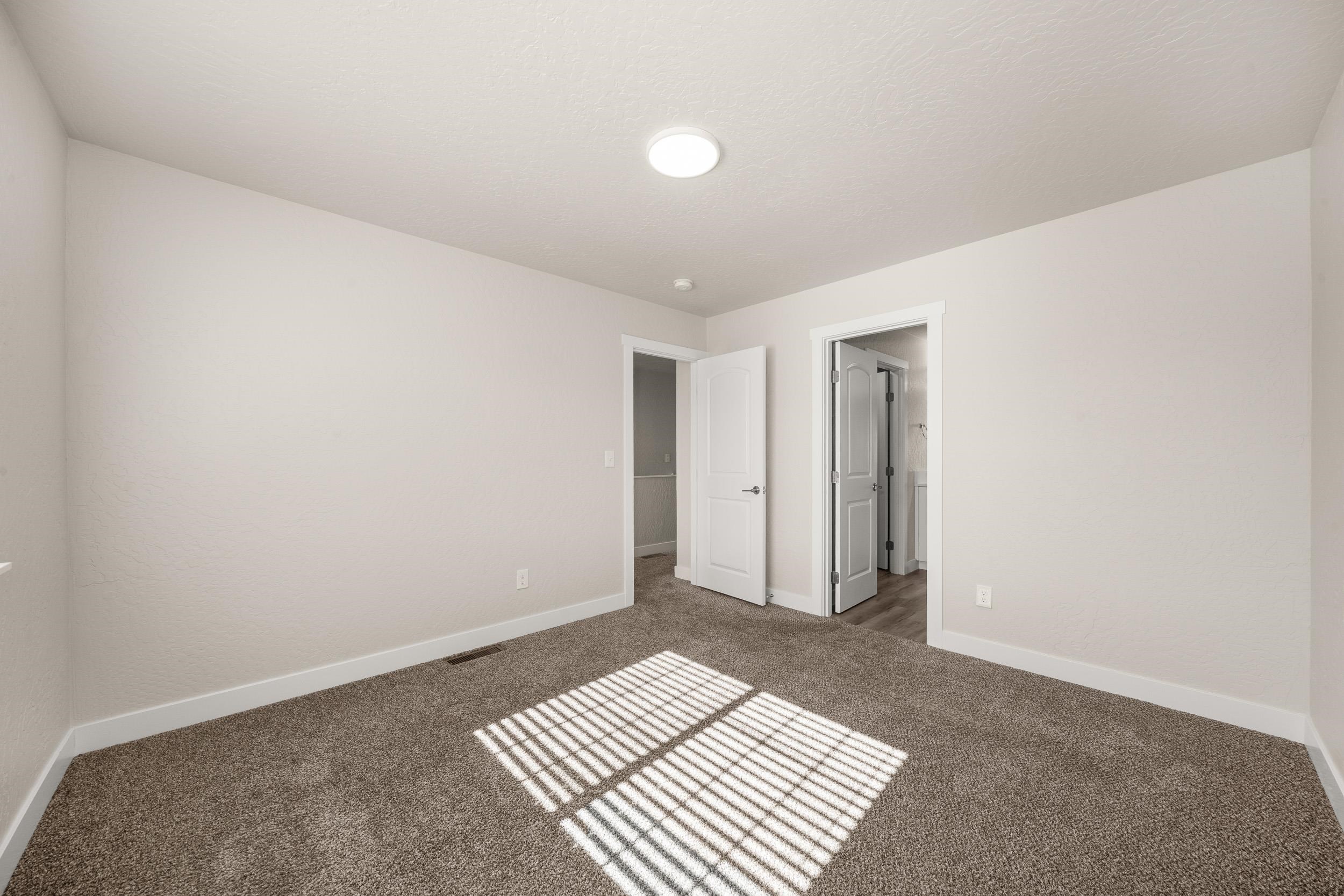 11904,11905,119 E Spruce Ln - Photo 20