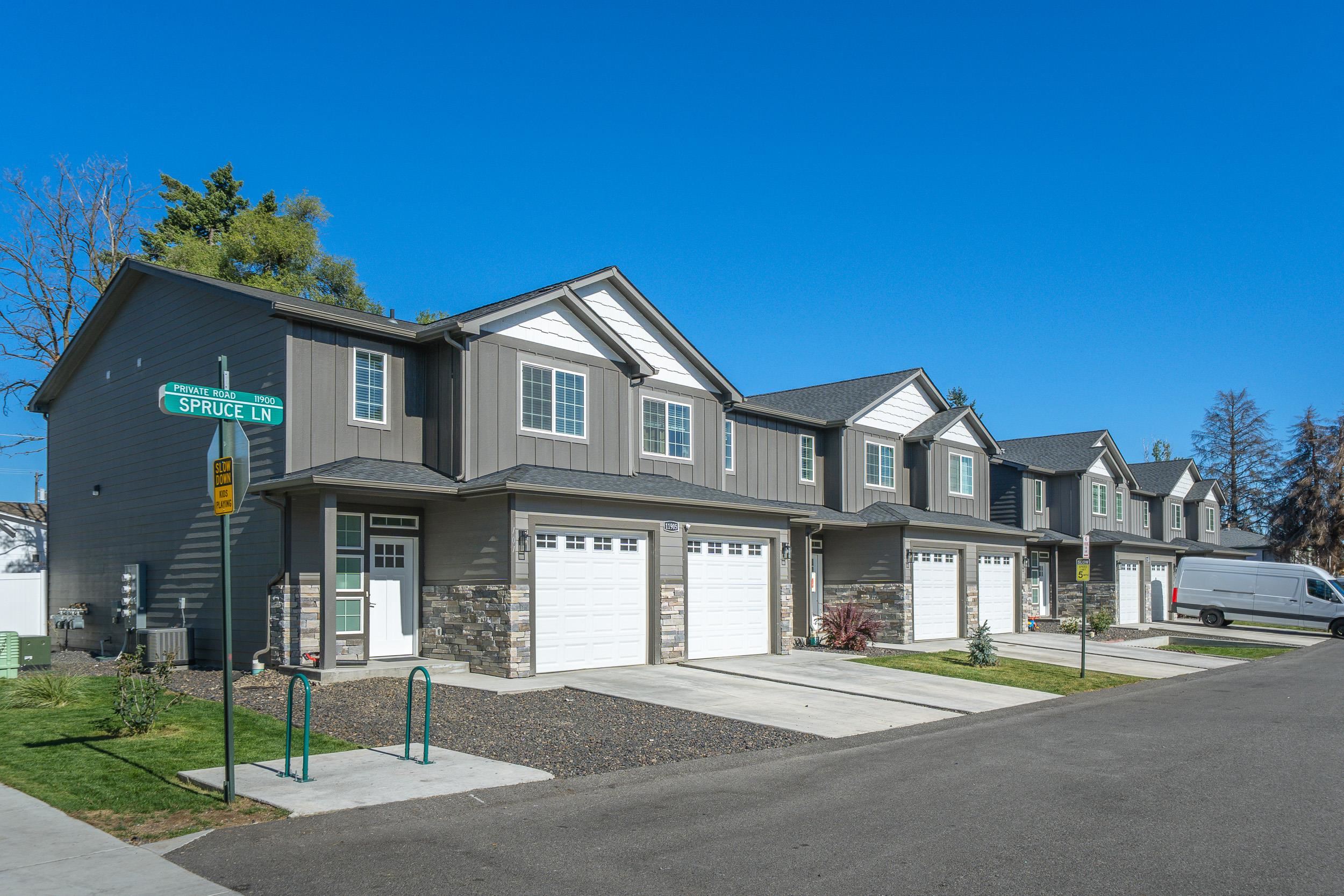 11904,11905,119 E Spruce Ln - Photo 4