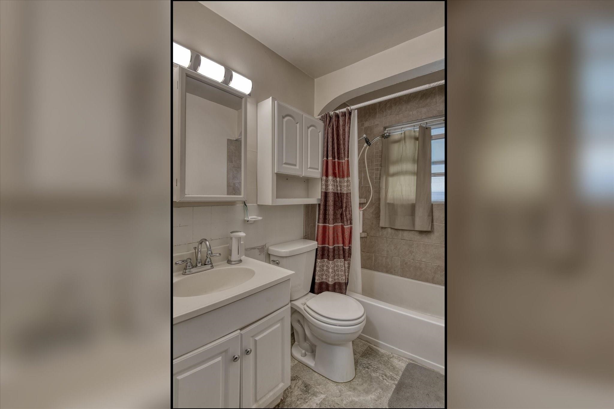 2421 W Lacrosse Ave - Photo 17