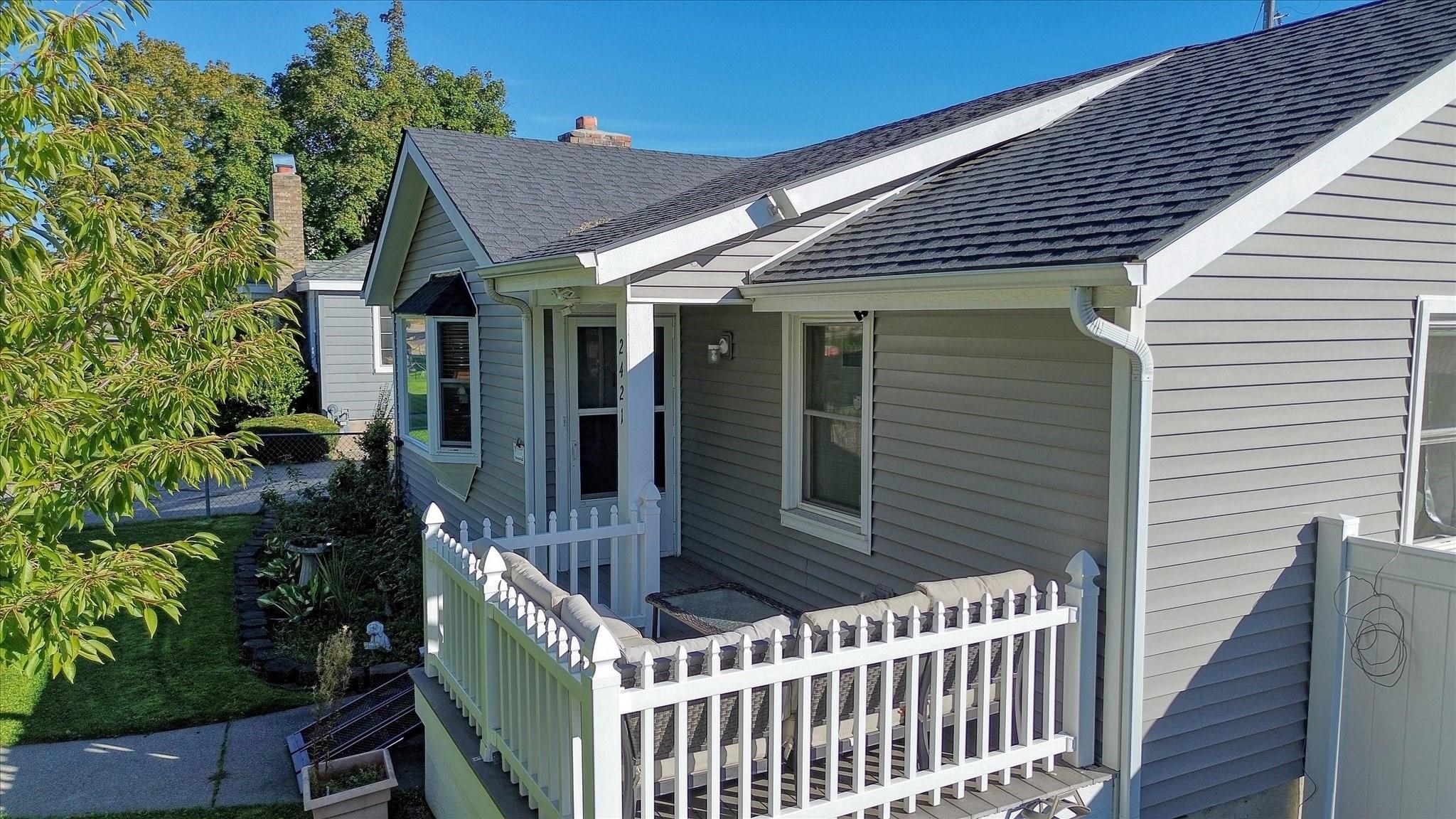2421 W Lacrosse Ave - Photo 3