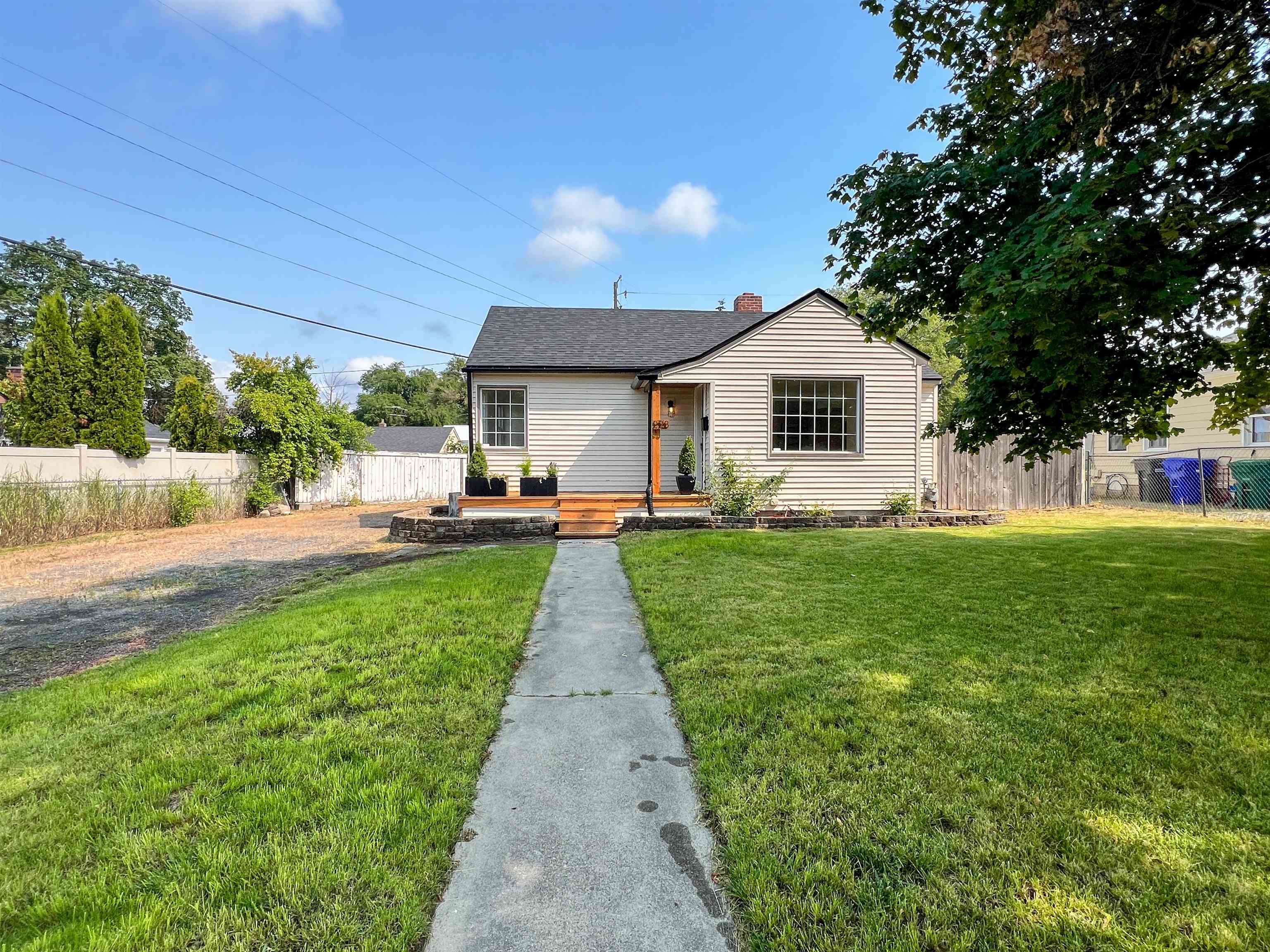 223 E Graves Rd - Photo 29