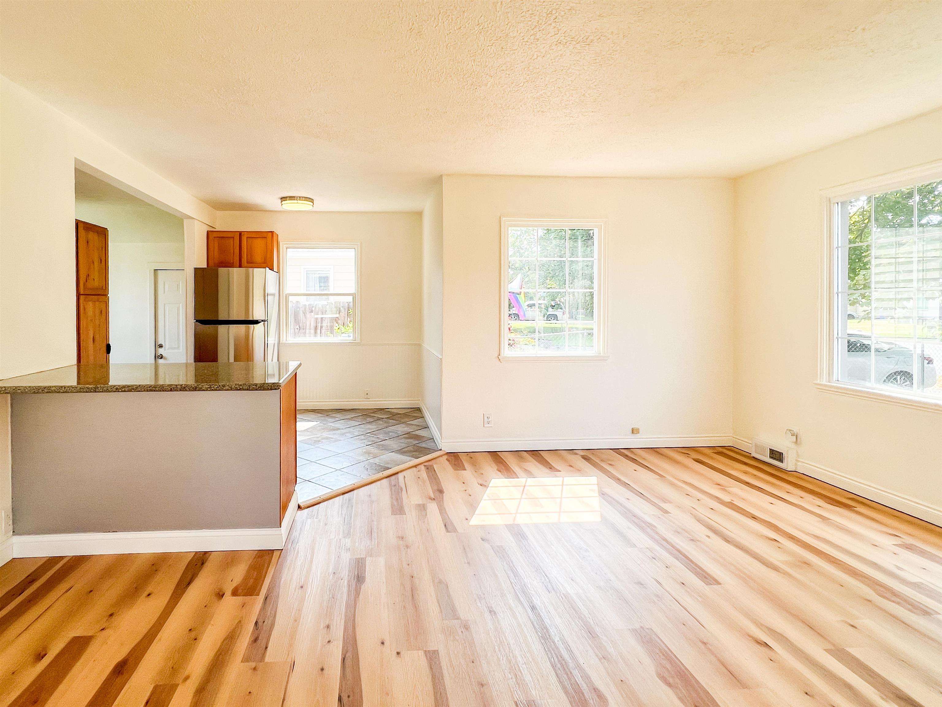 223 E Graves Rd - Photo 10