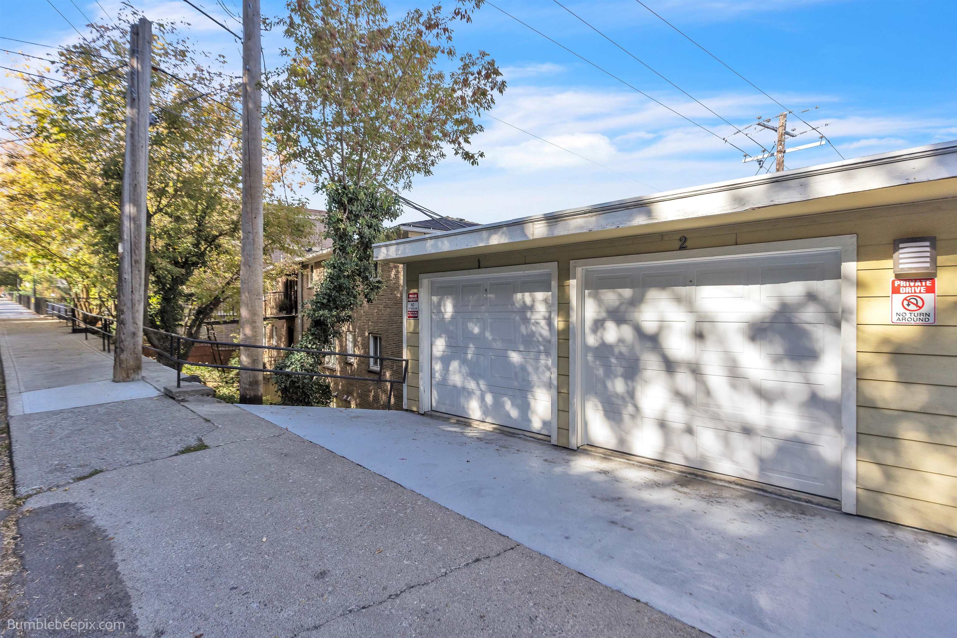 202 E Rockwood Blvd - Photo 29