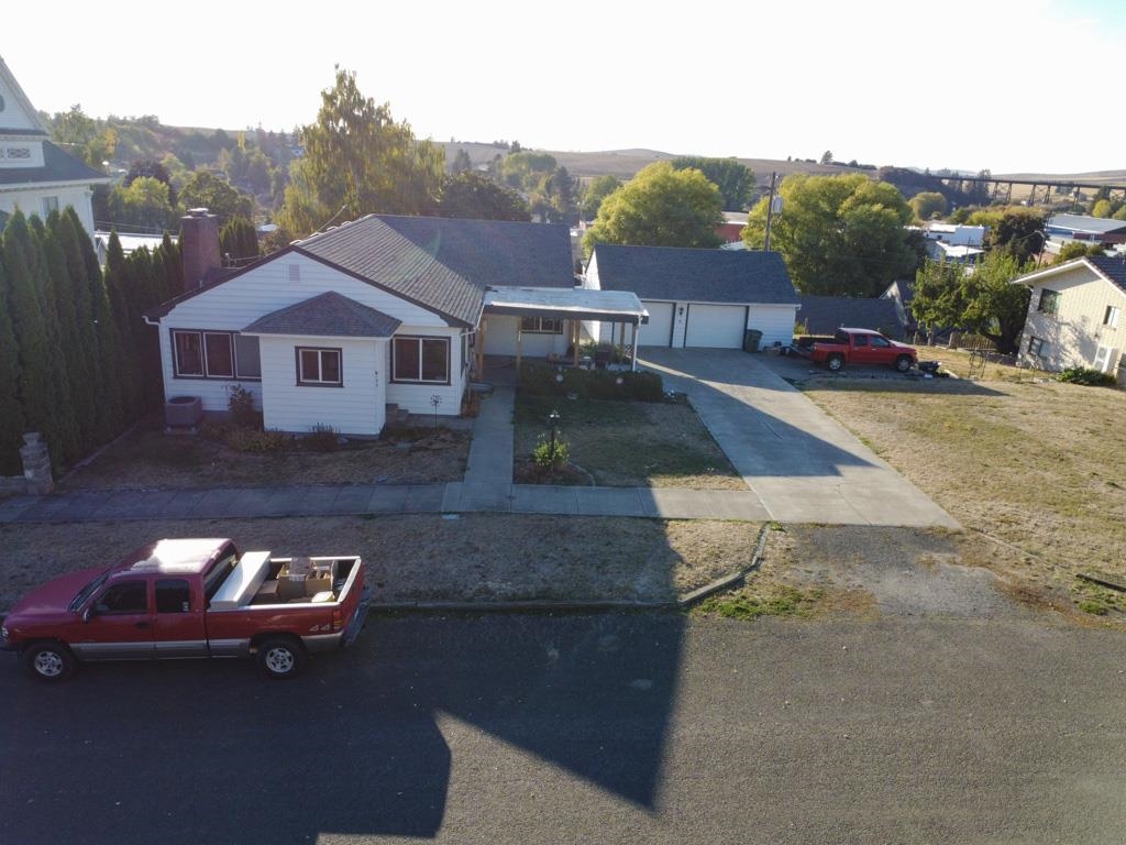 105 S Howard St - Photo 30