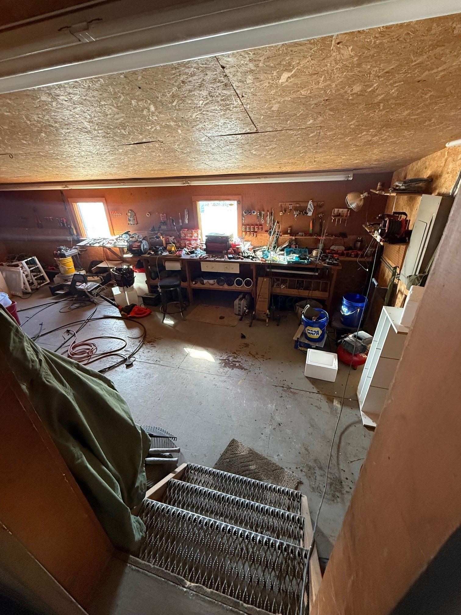 105 S Howard St - Photo 35