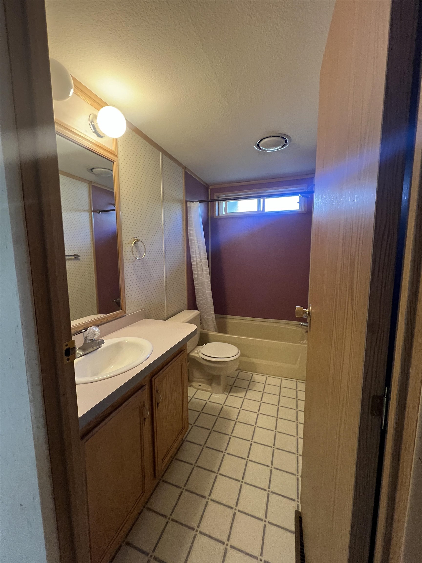 420 W 2nd Ave - Photo 15