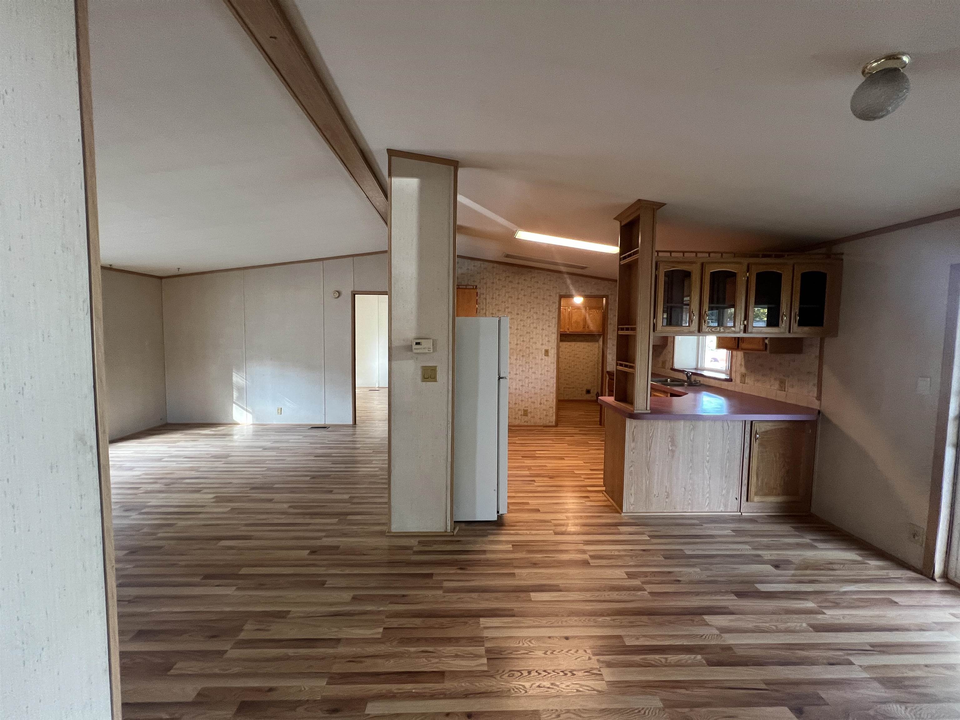 420 W 2nd Ave - Photo 6