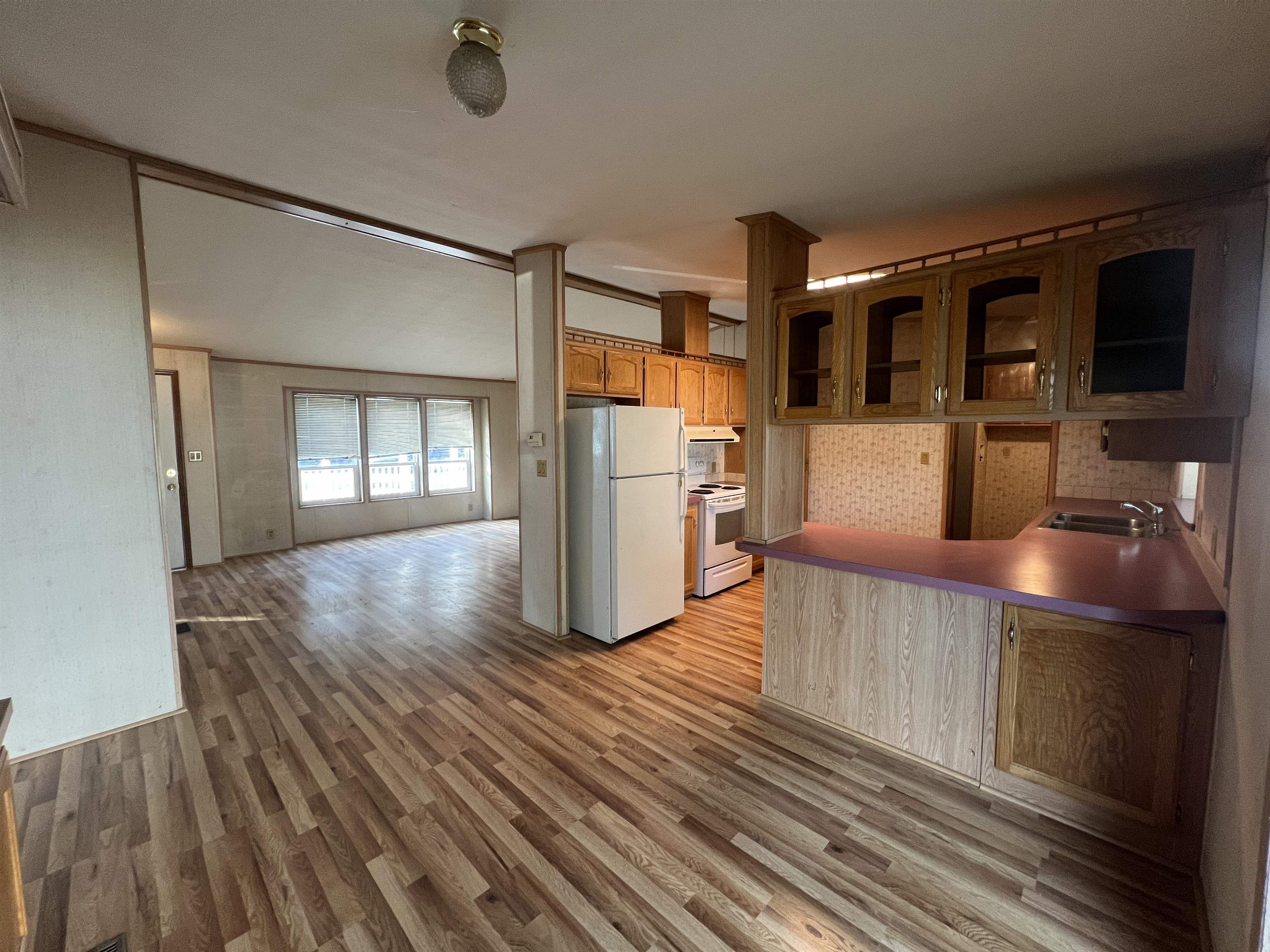 420 W 2nd Ave - Photo 8