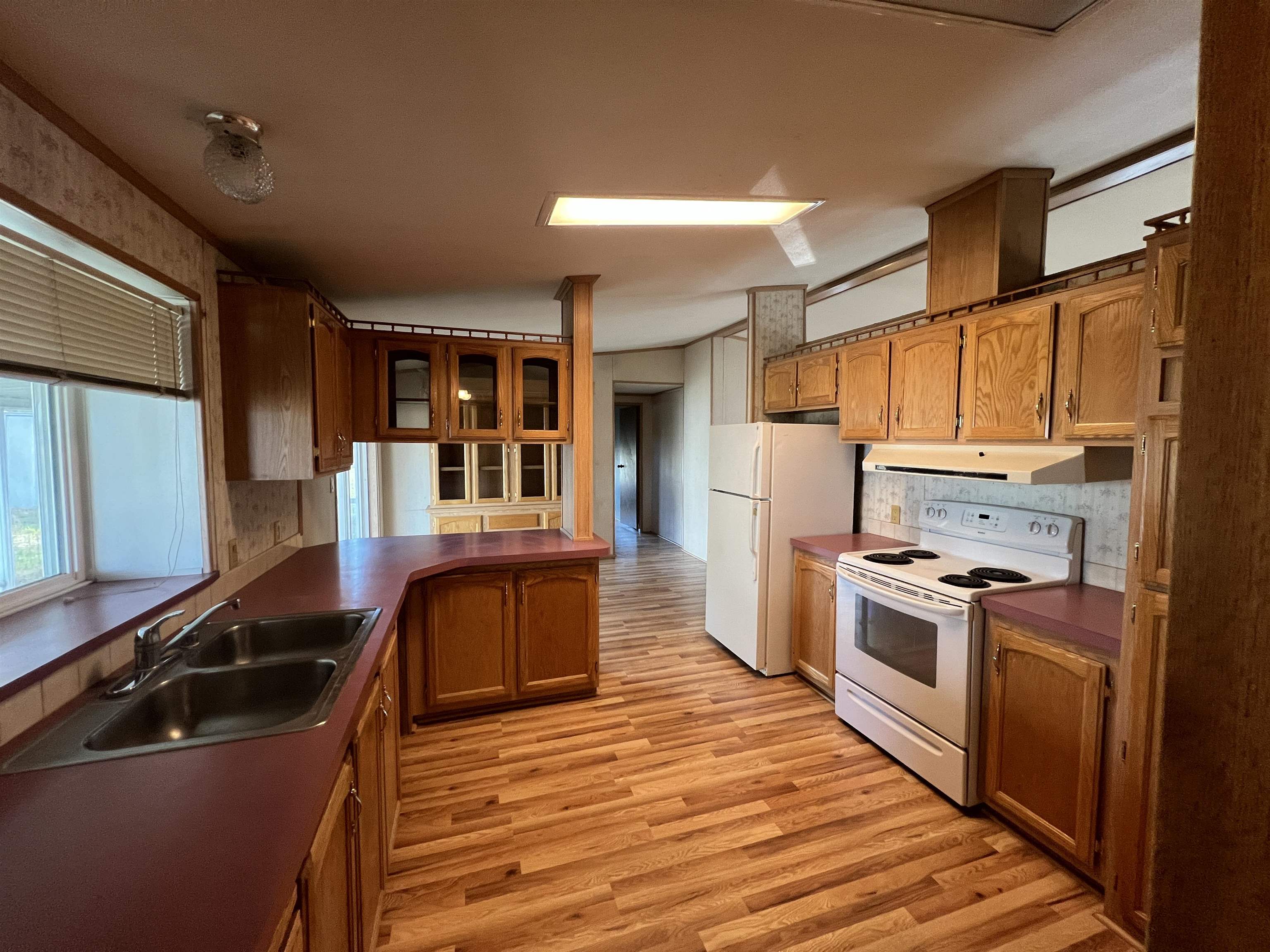 420 W 2nd Ave - Photo 9