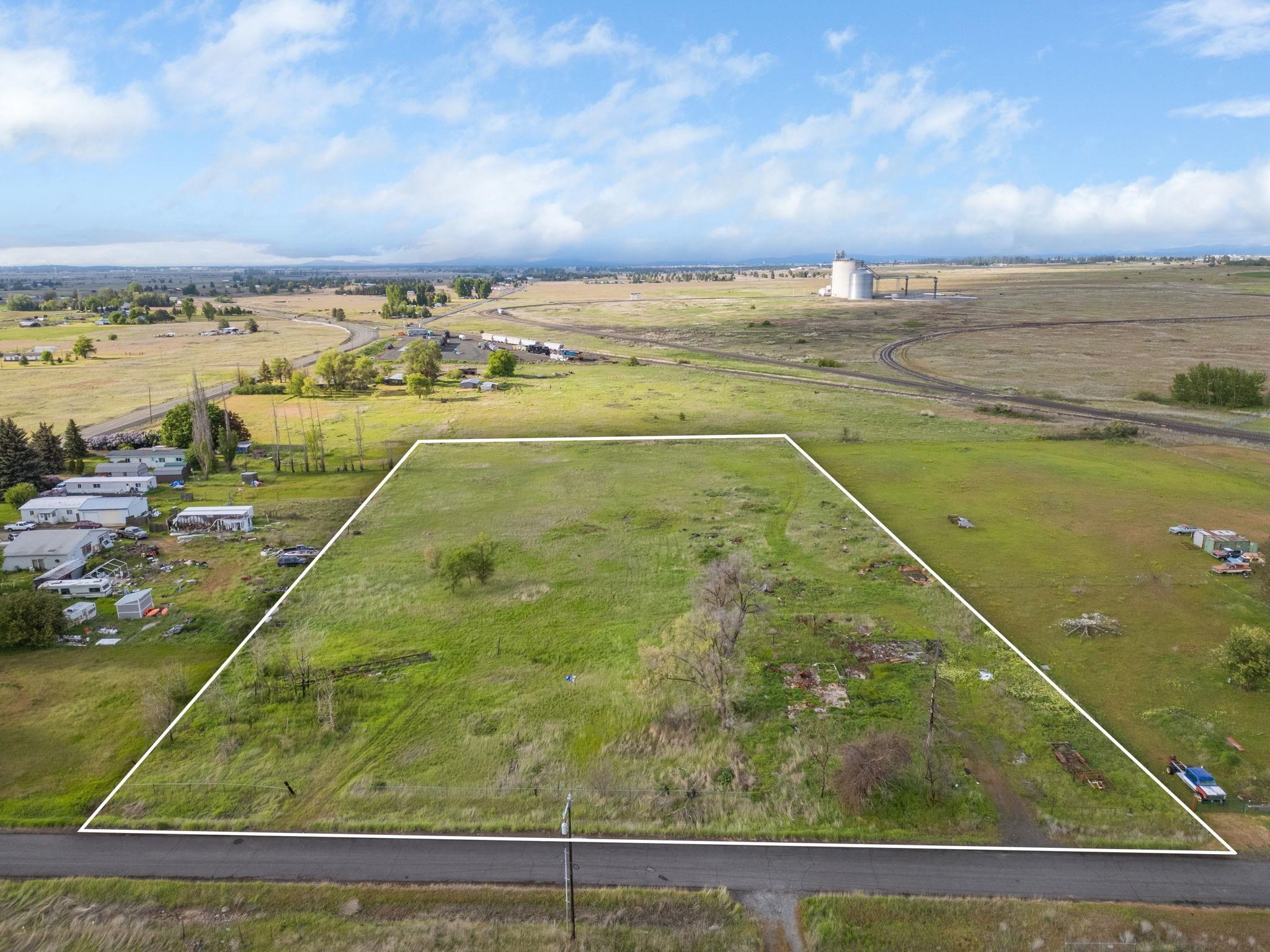 13808 W Taylor Rd - Photo 4