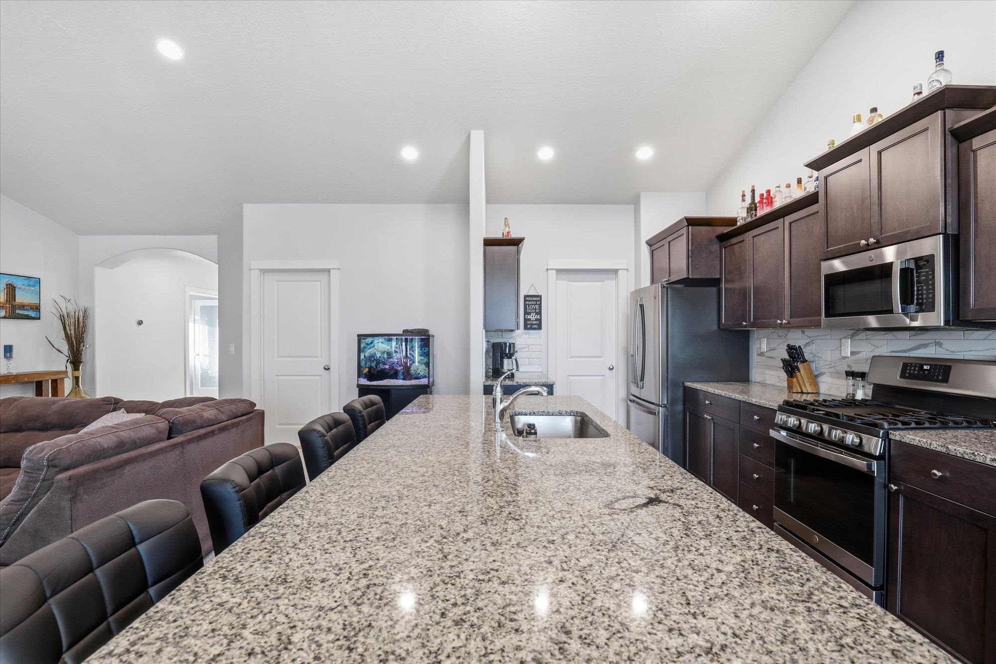 1502 E B St - Photo 11