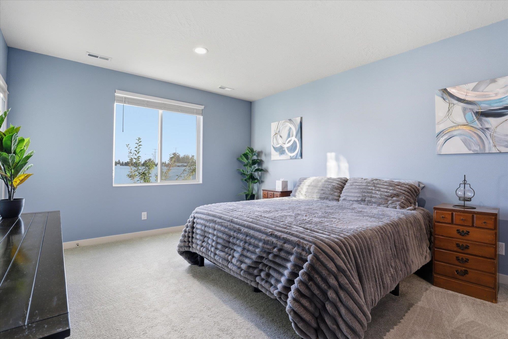 1502 E B St - Photo 16