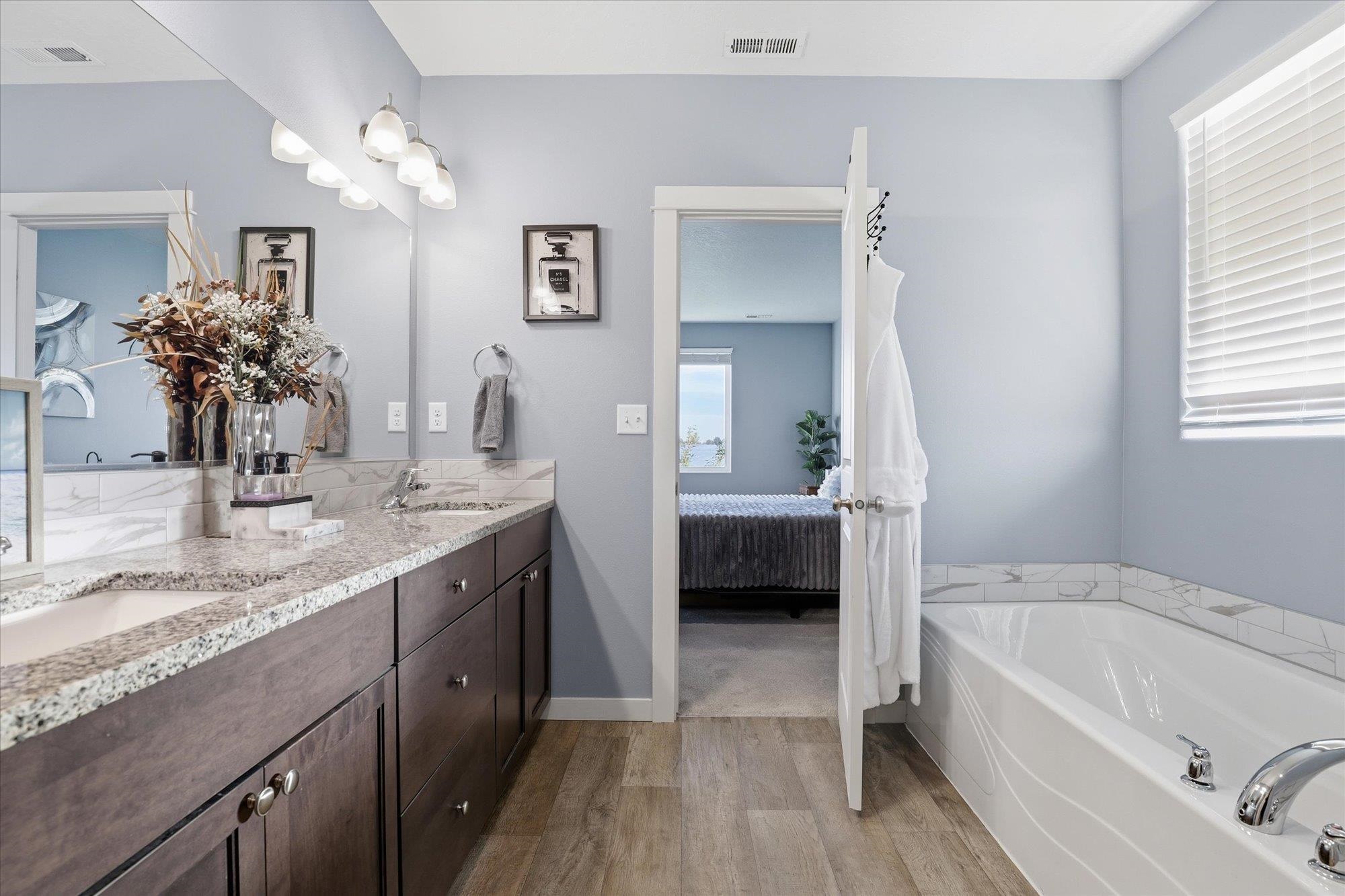 1502 E B St - Photo 20