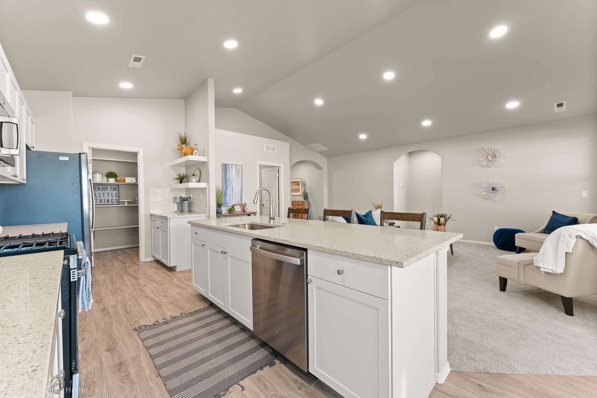 1601 W 67th Ave - Photo 5