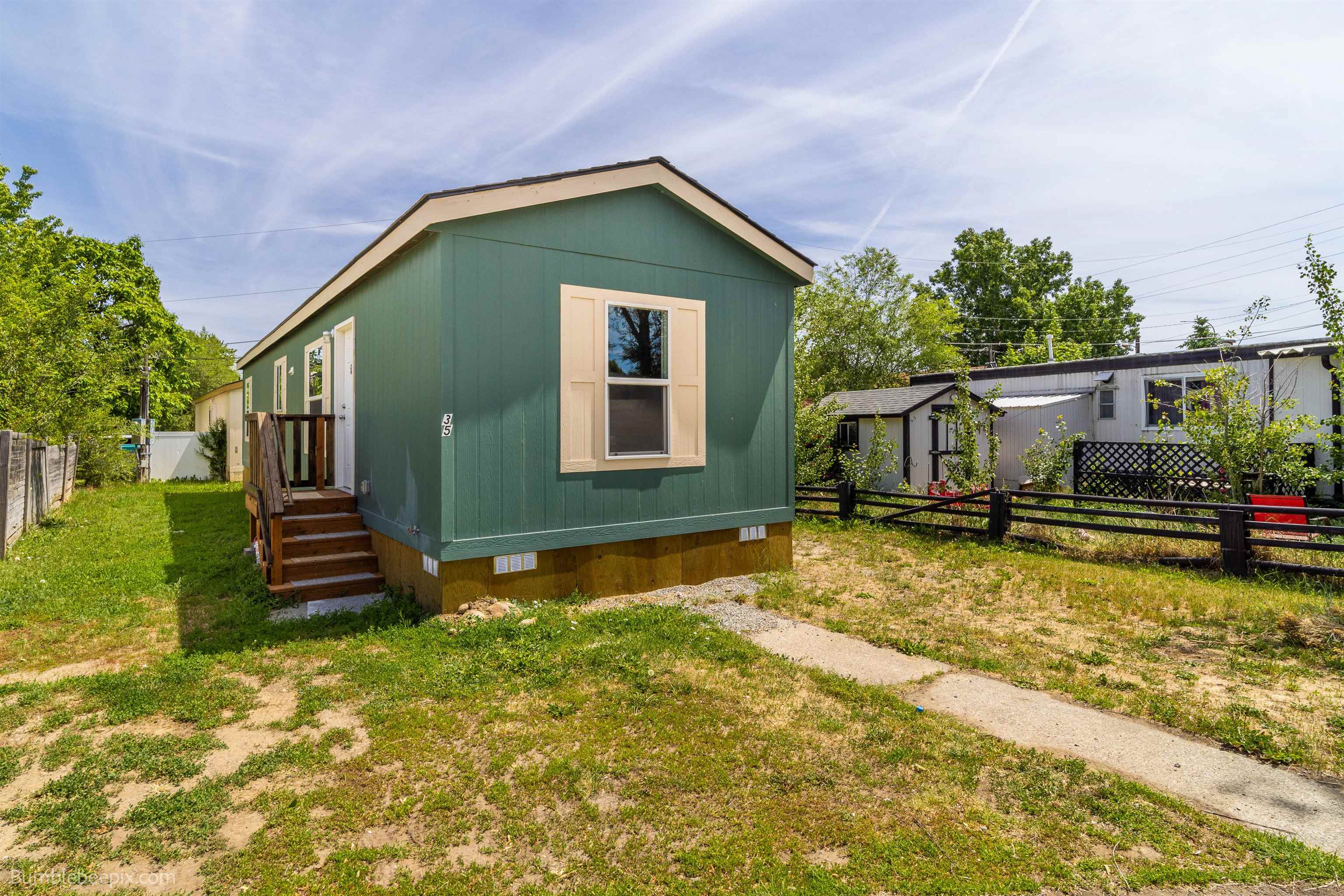11920 E Mansfield Ave - Photo 1